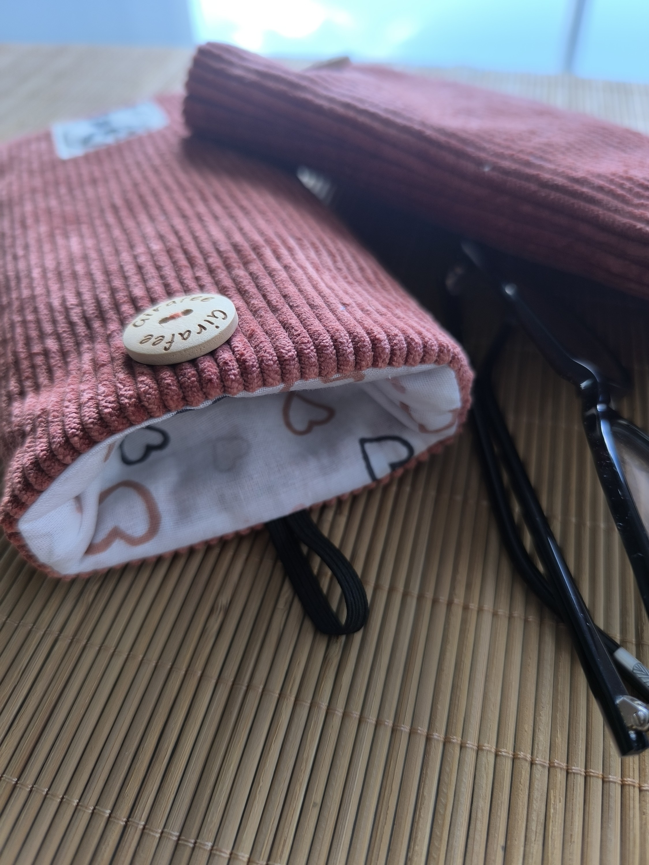 Etui à lunettes PLUTON en velours saumon