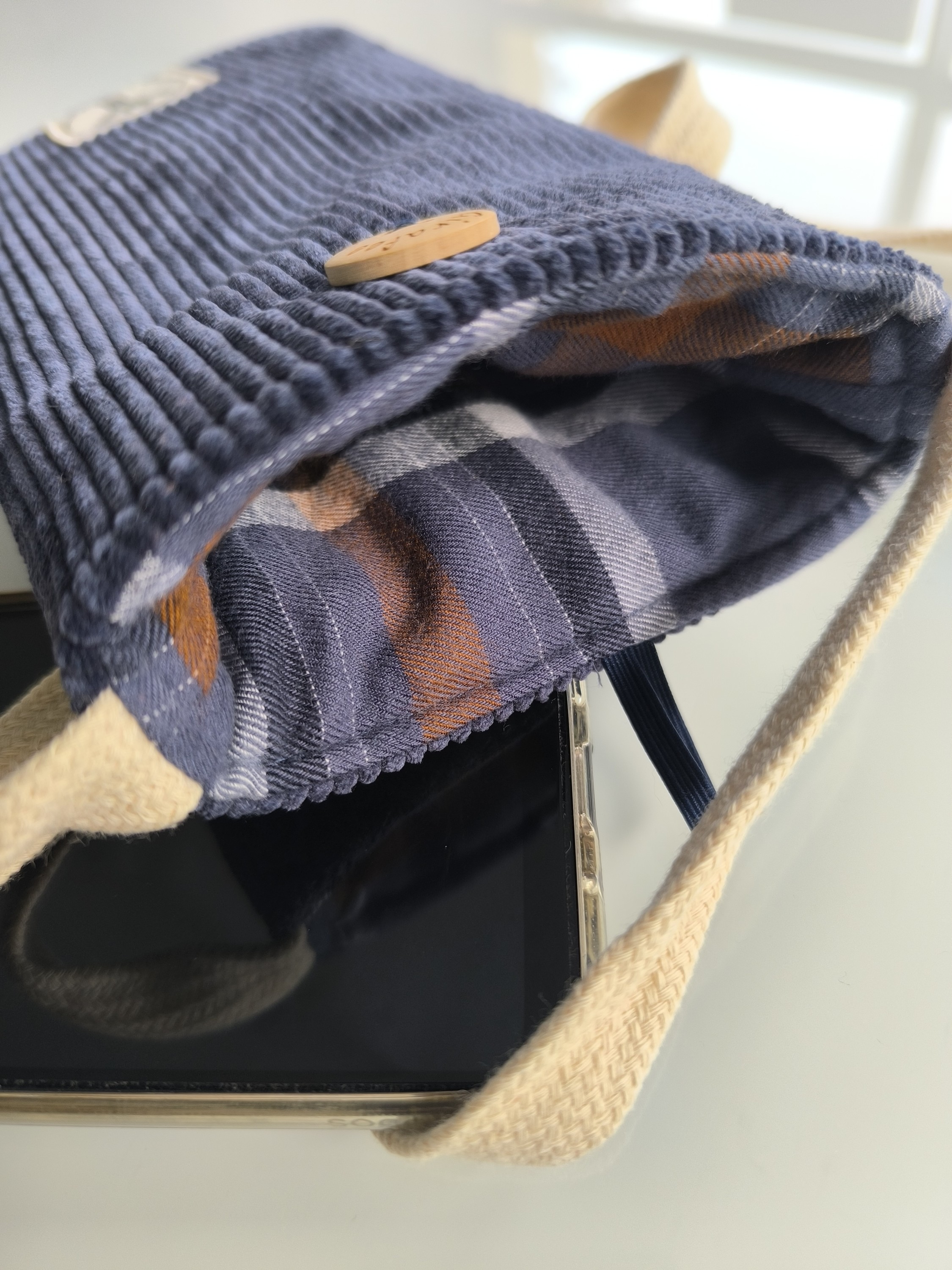 Housses de téléphone portable SATURNE velours bleu ardoise