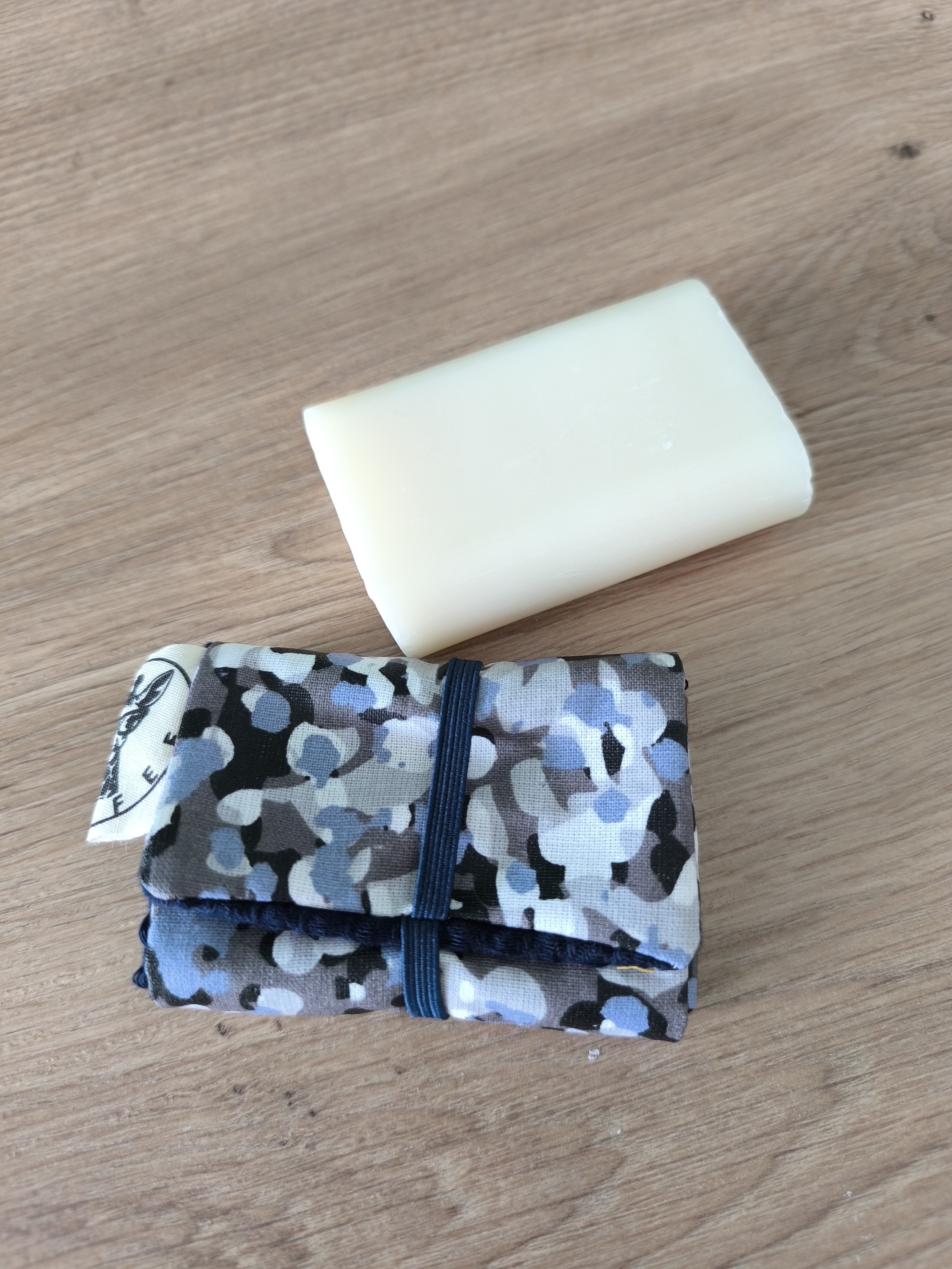 Etui savon COMET gris bleu