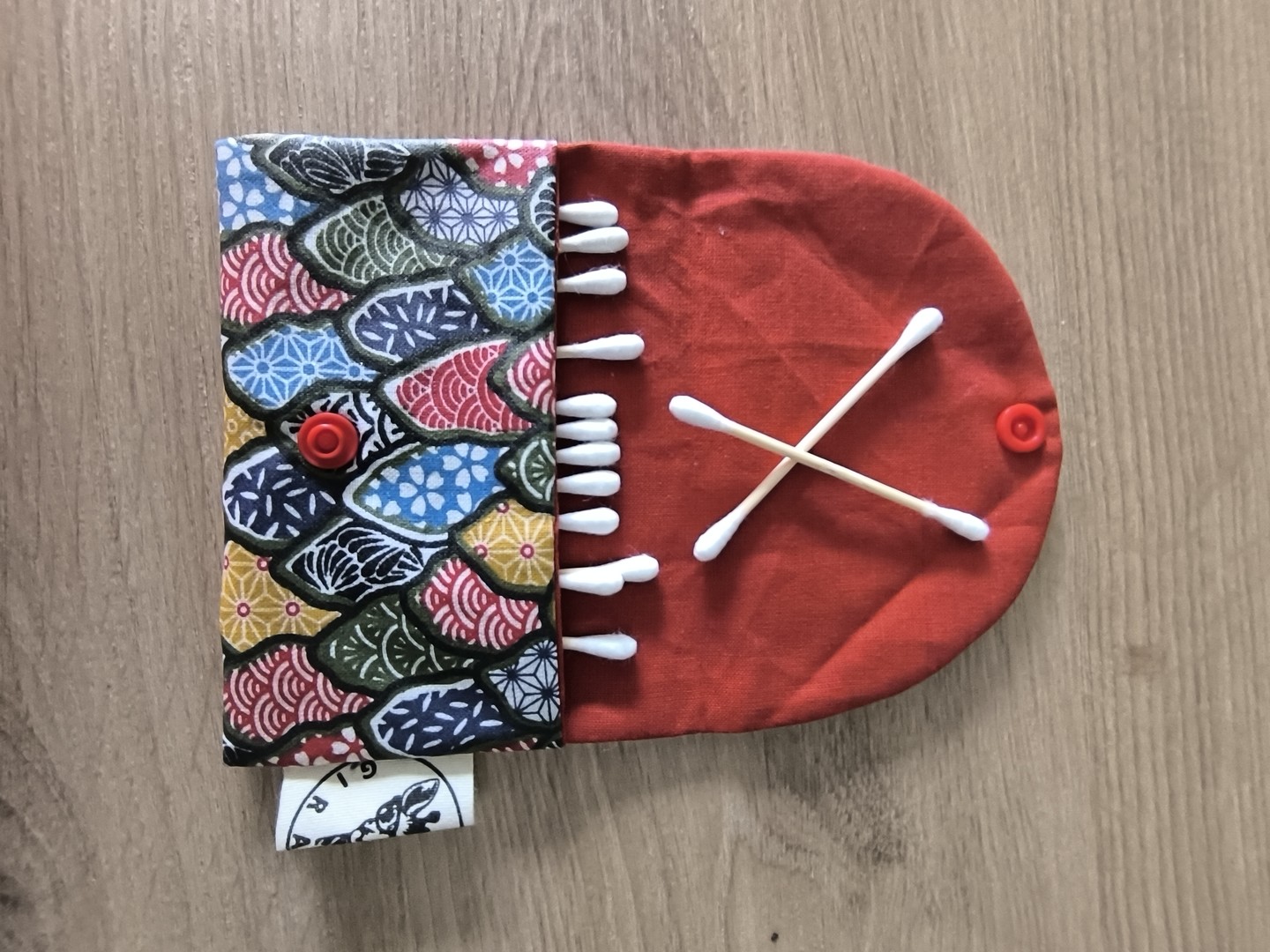 Pochette cotons / cotons-tiges ZEPHYR graphique multicolore