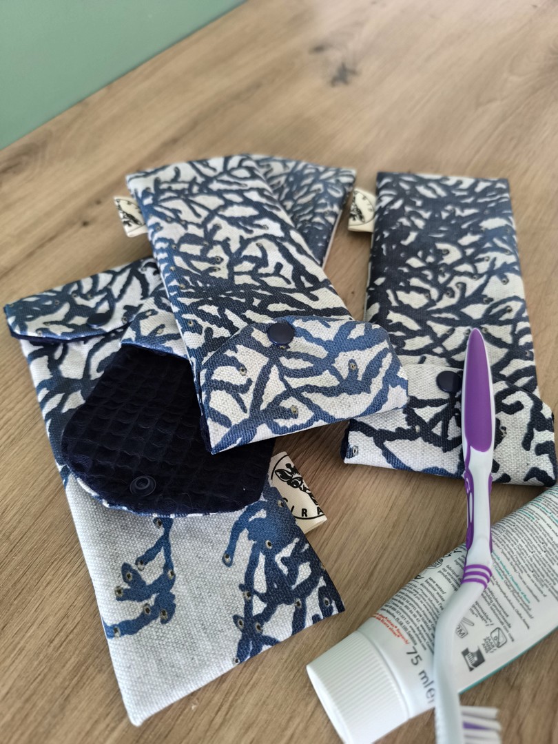 Pochette brosse à dents NEPTUNE corail bleu