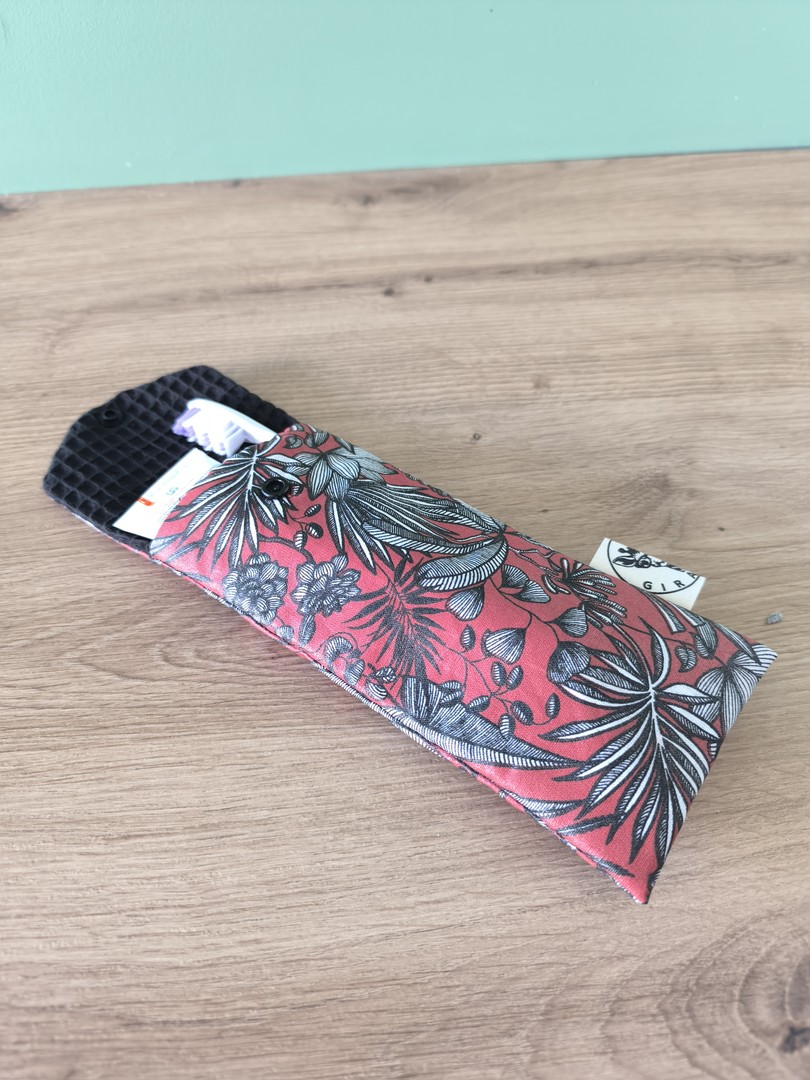 Pochette brosse à dents NEPTUNE bordeaux jungle