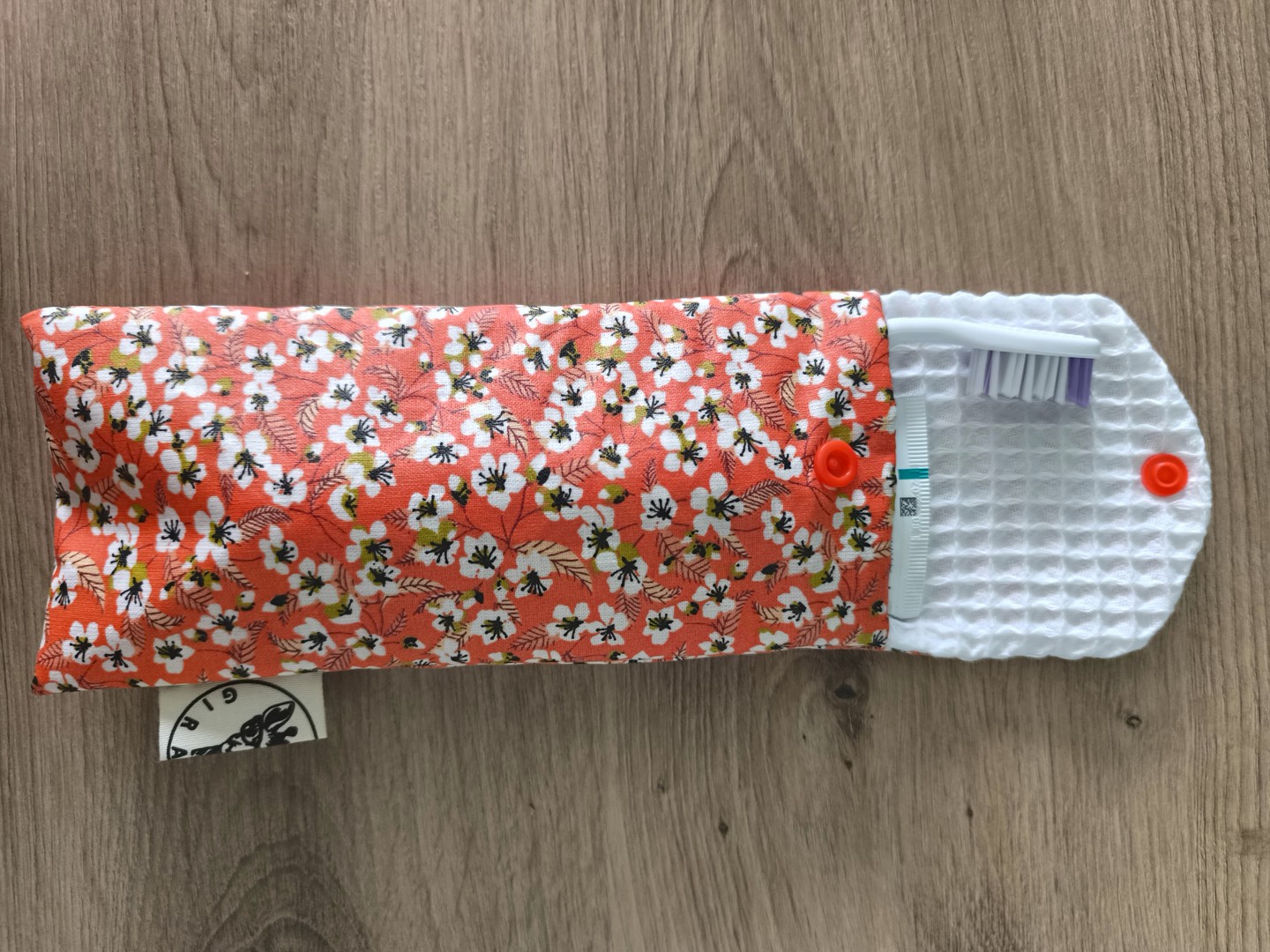 Pochette brosse à dents NEPTUNE corail fleurs de cerisier
