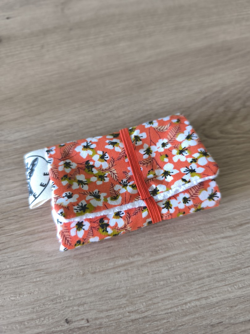 Etui savon COMET corail fleurs de cerisier