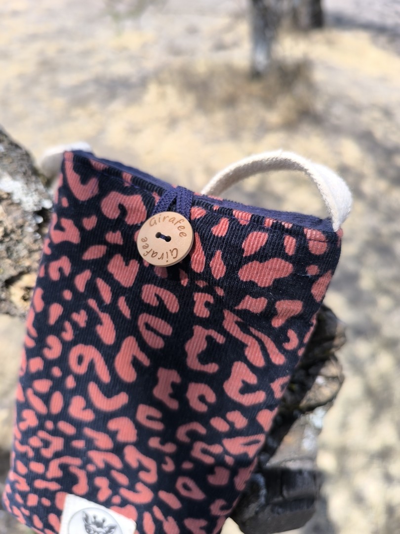 Housses de téléphone portable SATURNE velours Léopard