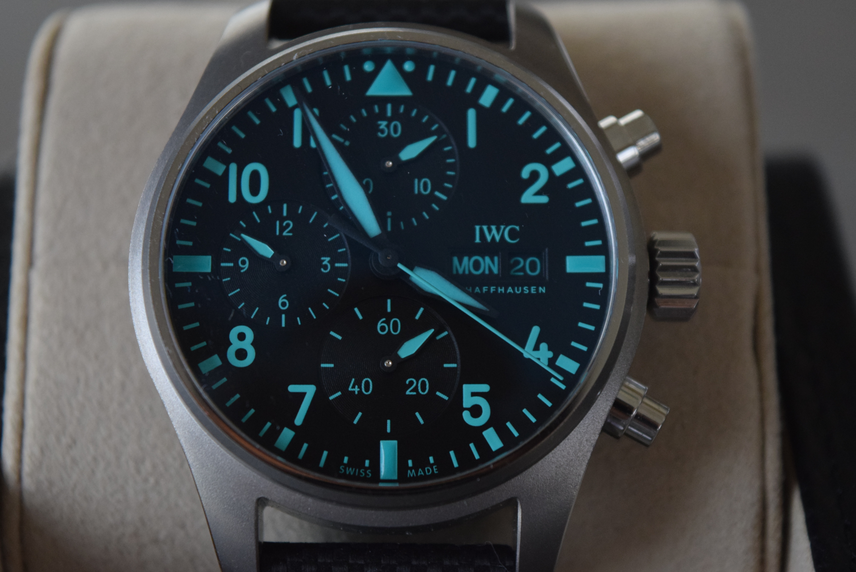 IWC Pilot Petronas, includes exclusive Formula 1 collectibles and two additional IWC straps