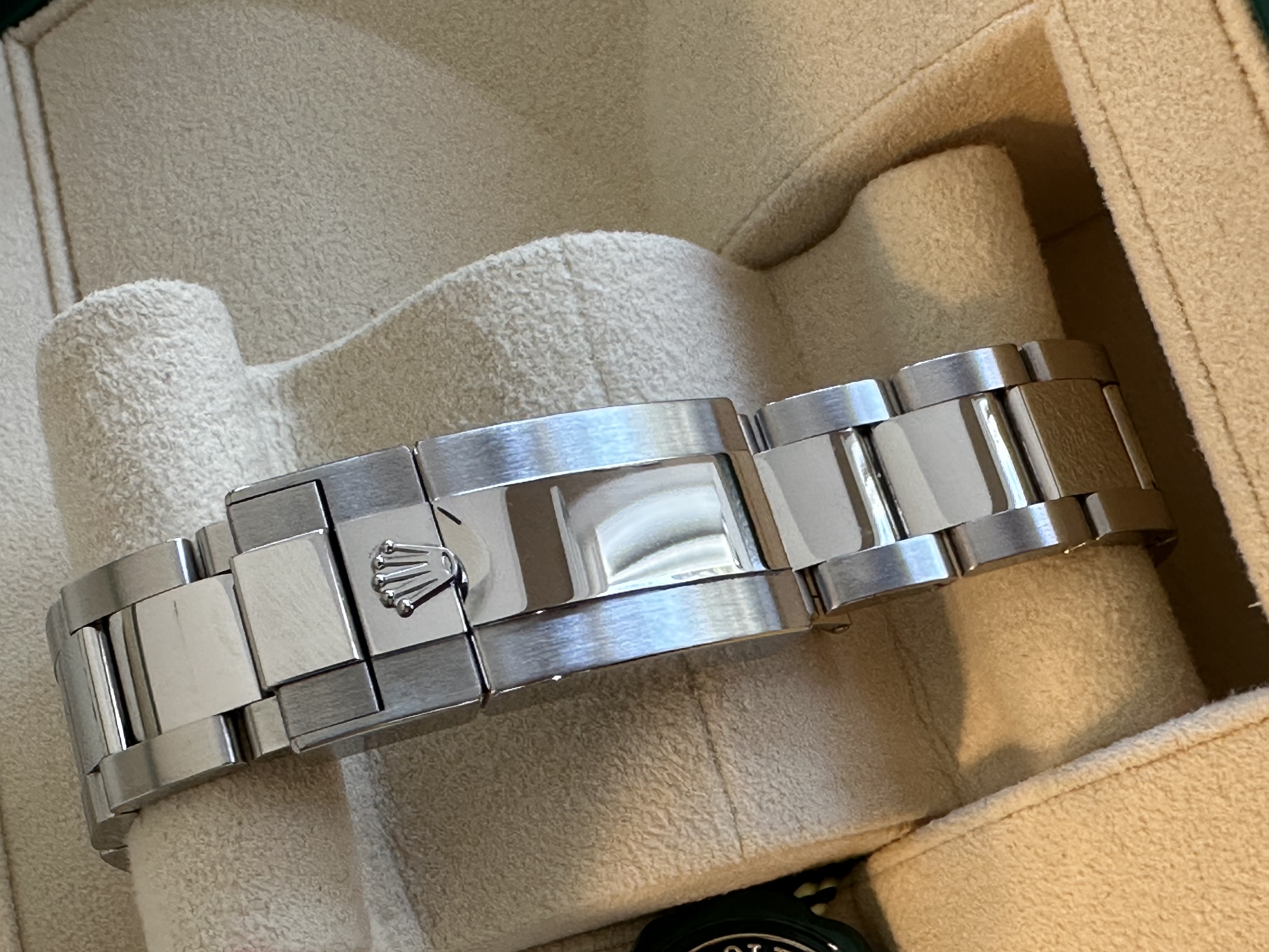 126710blnr Rolex GMT Master "Batman"