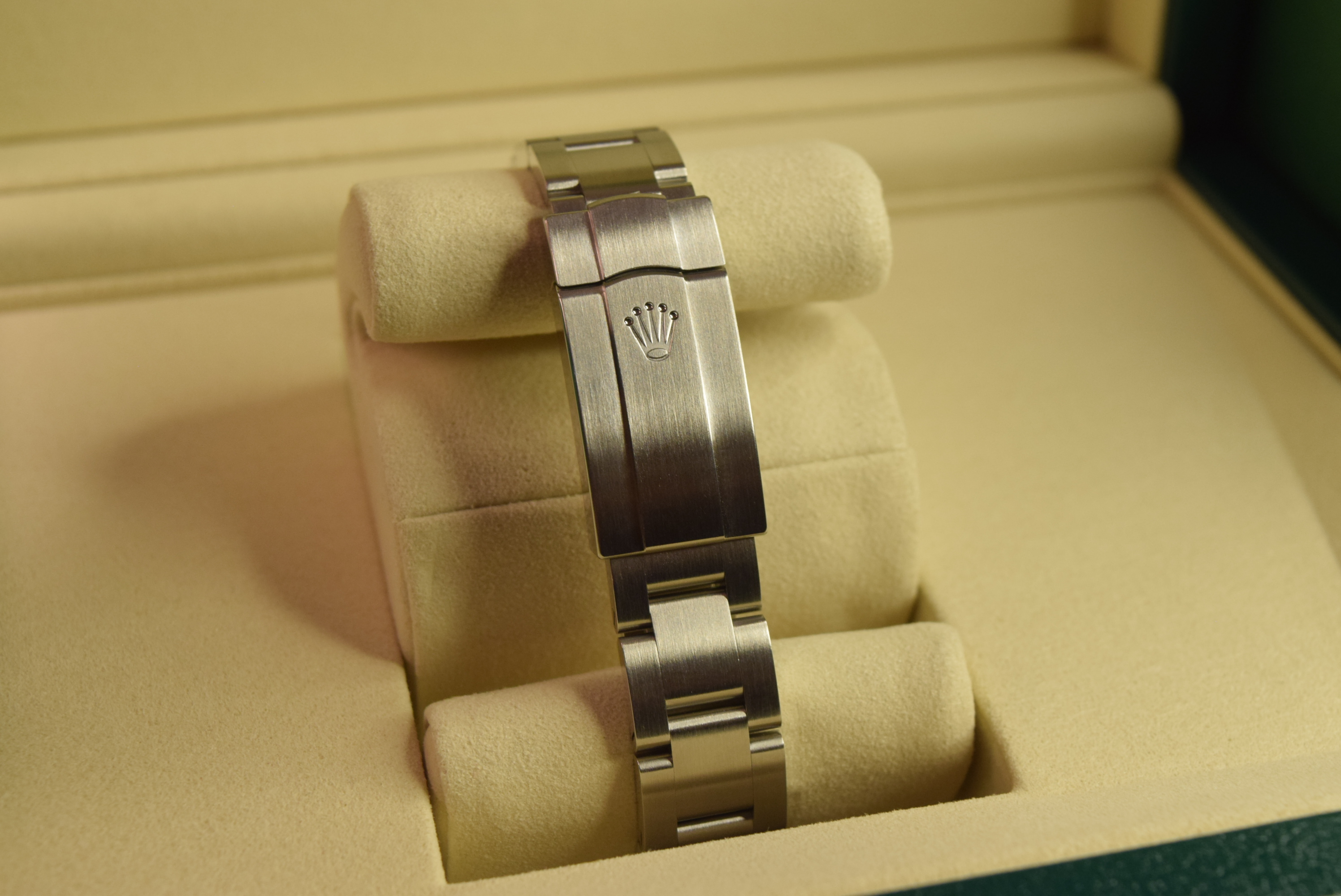 277200 Rolex Oyster Perpetual Lavender dial