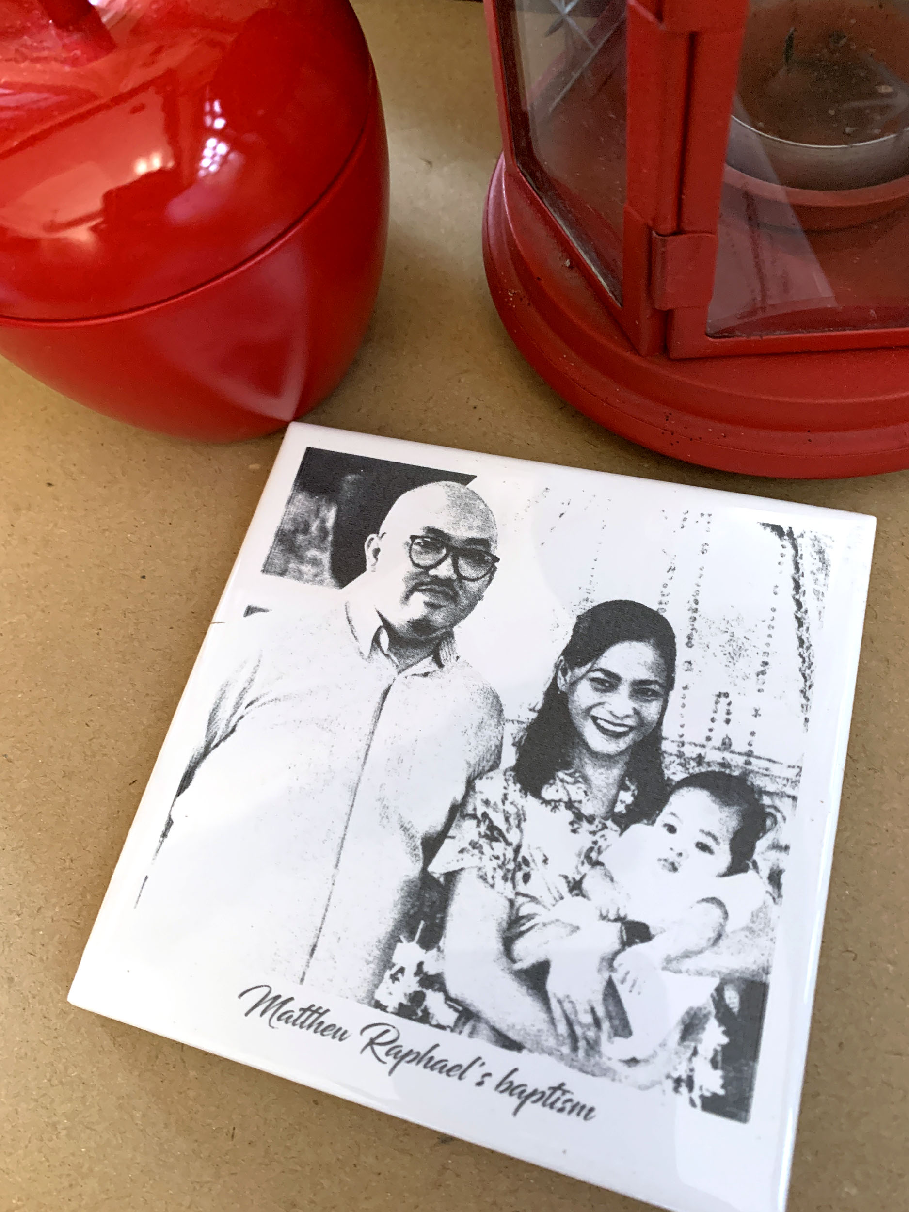 10.8x10.8cm white ceramic tile with your special photo / Votre photo en carreau de faïence