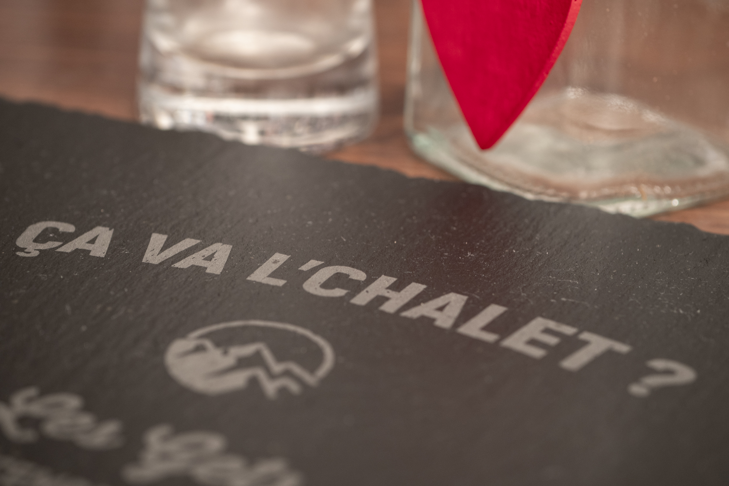30x20cm Slate board with your logo or design / Planche apéro en ardoise avec votre logo ou création
