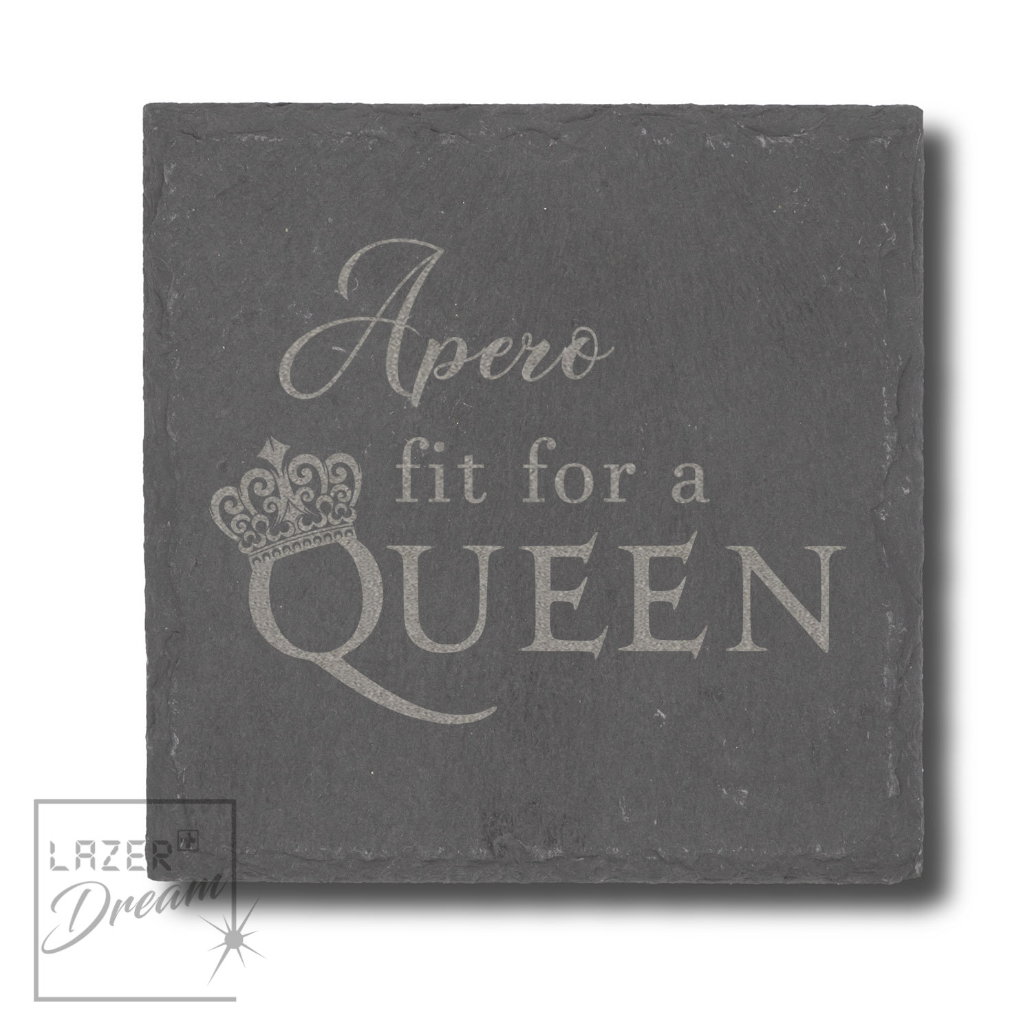Slate coasters with "Queen of" motifs  / Dessous de verre en ardoise avec motifs "Queen of"