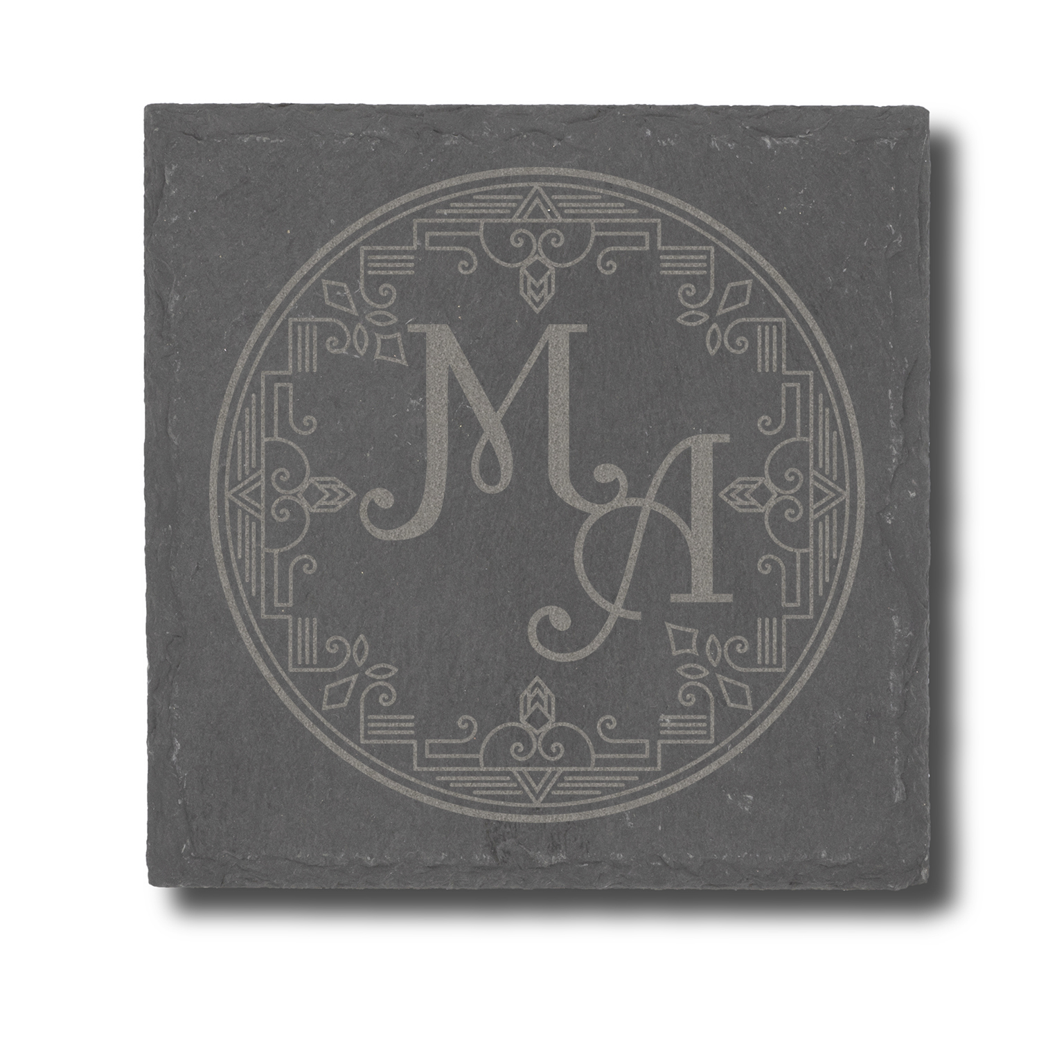 Slate coasters with monogram motif - Customizable / Dessous de verre en ardoise avec monogram personnalisable