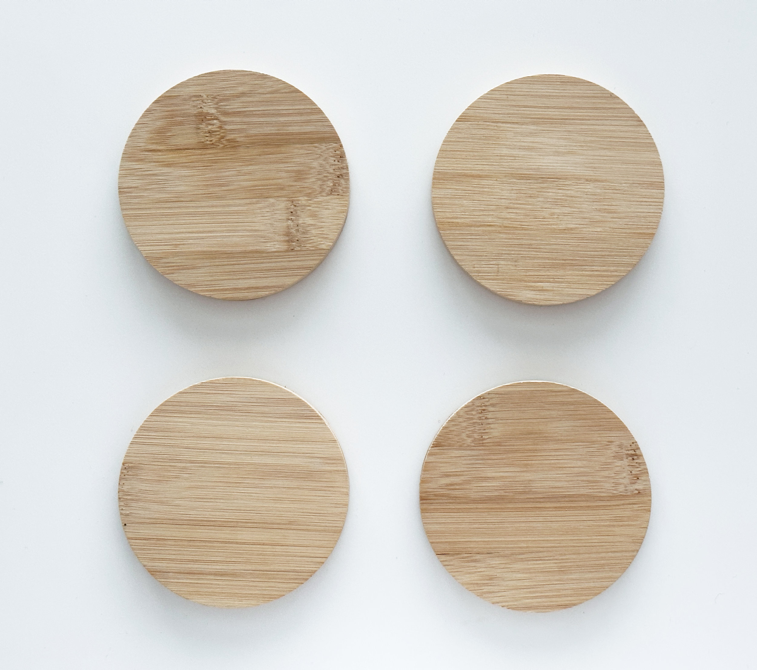 Bamboo coaster round with your logo or motif / Dessous de verre rond en bambou avec votre logo ou motif