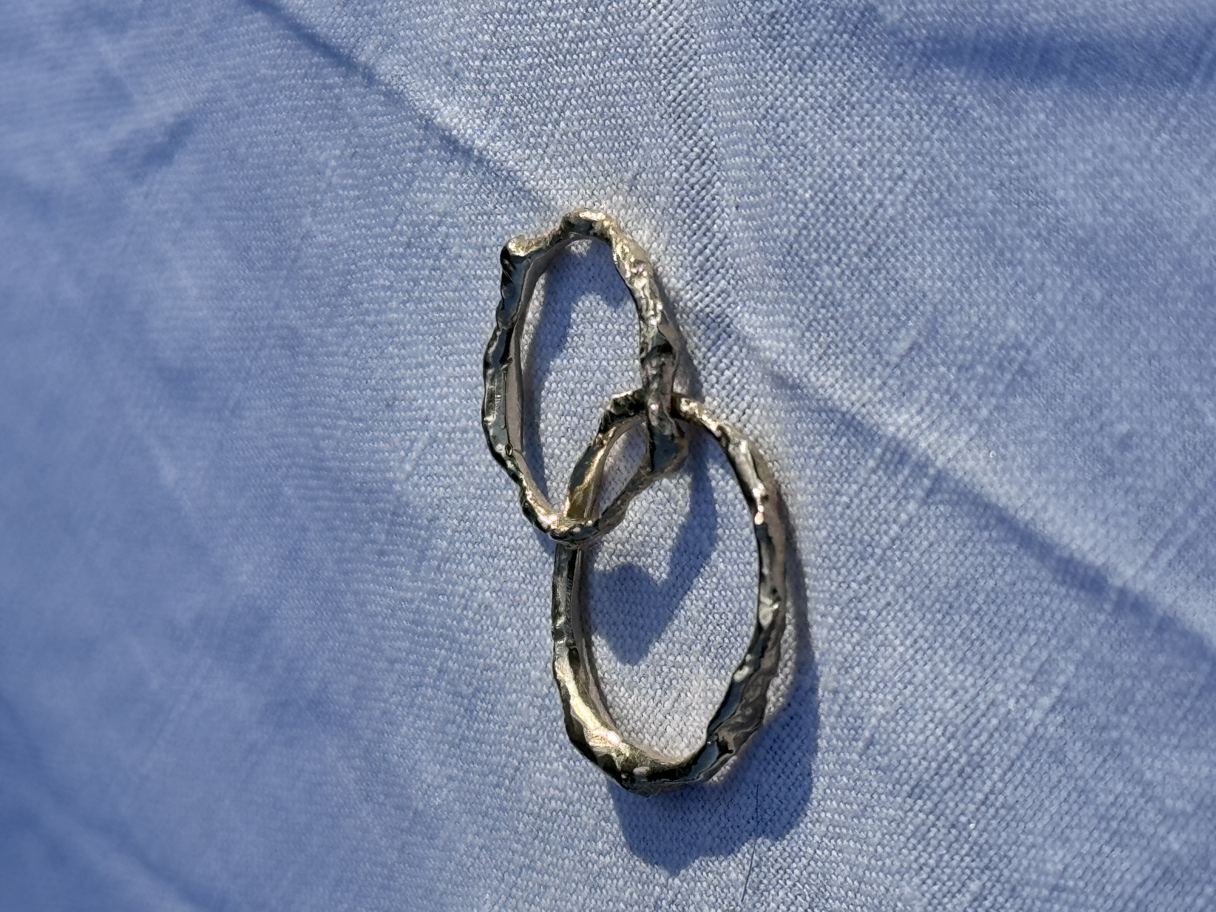 Lucky knots tiny wedding rings