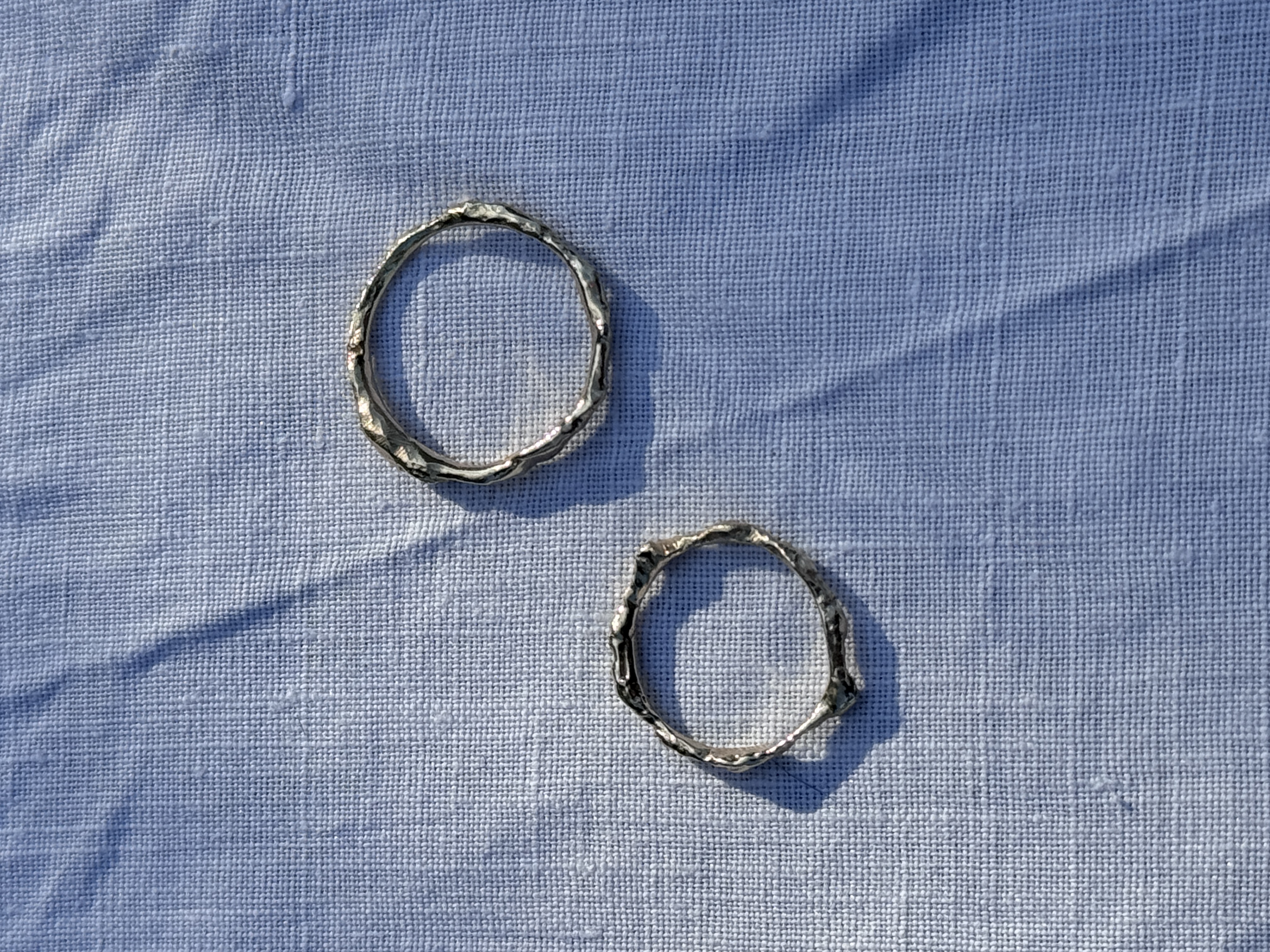 Lucky knots tiny wedding rings