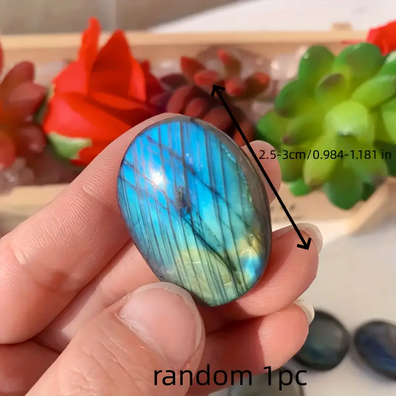 1pc Natural Labradorite Palm Stone