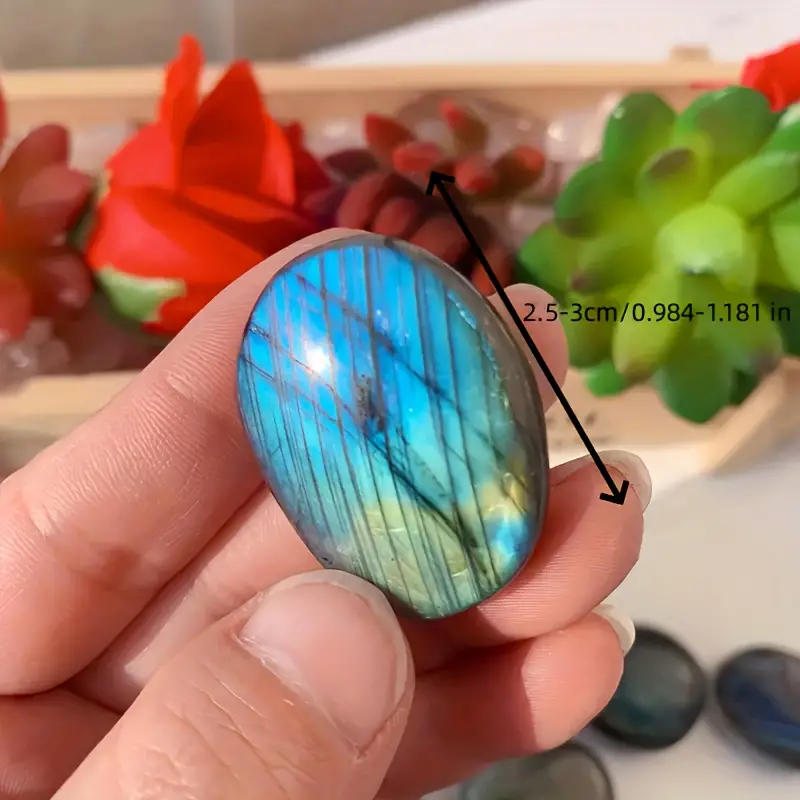 1pc Natural Labradorite Palm Stone