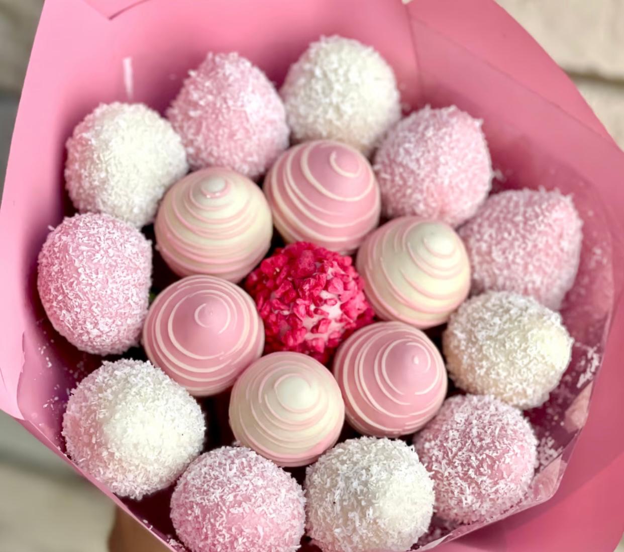 Chocolate covered strawberry bouquet