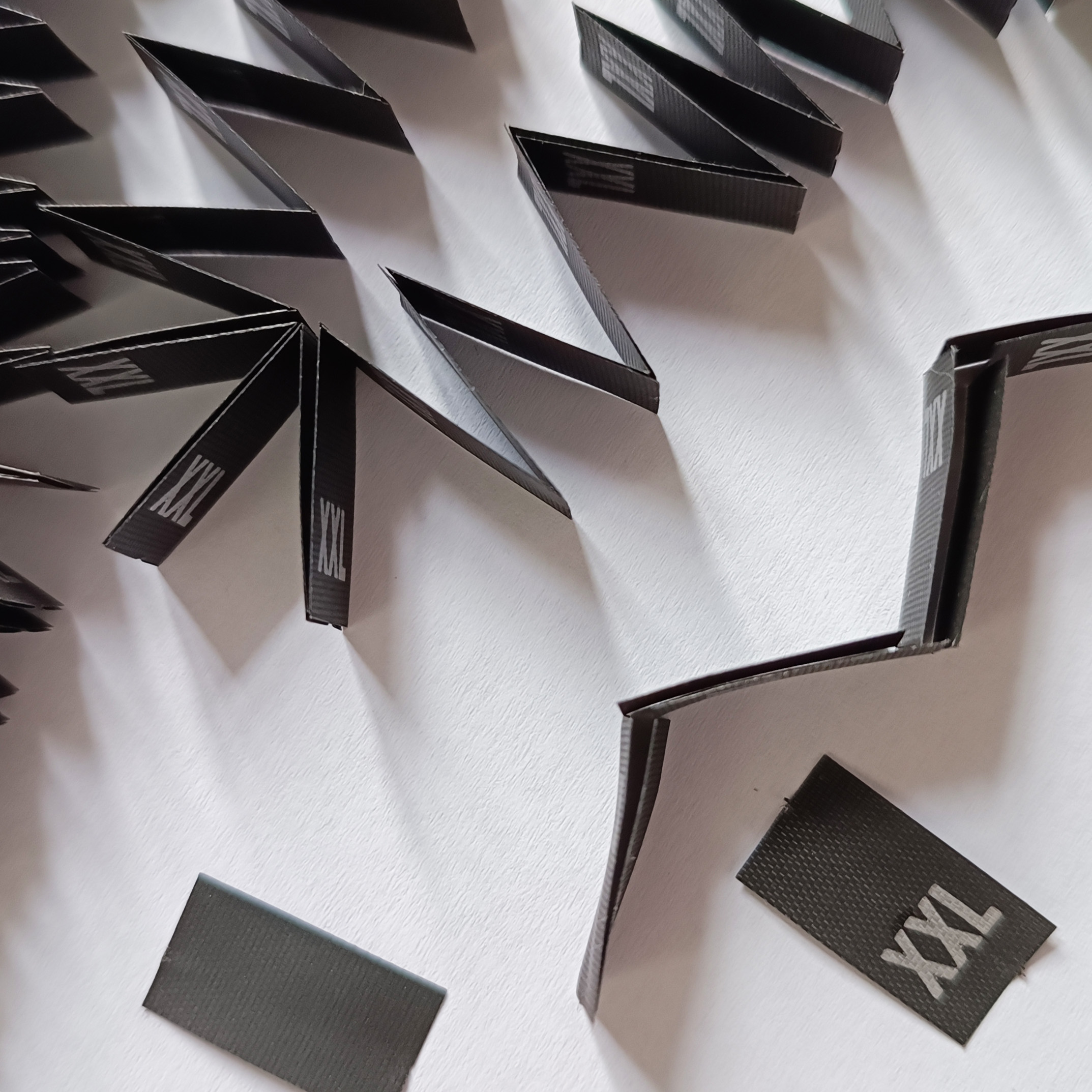 XXL izmēru birkas 200gab.