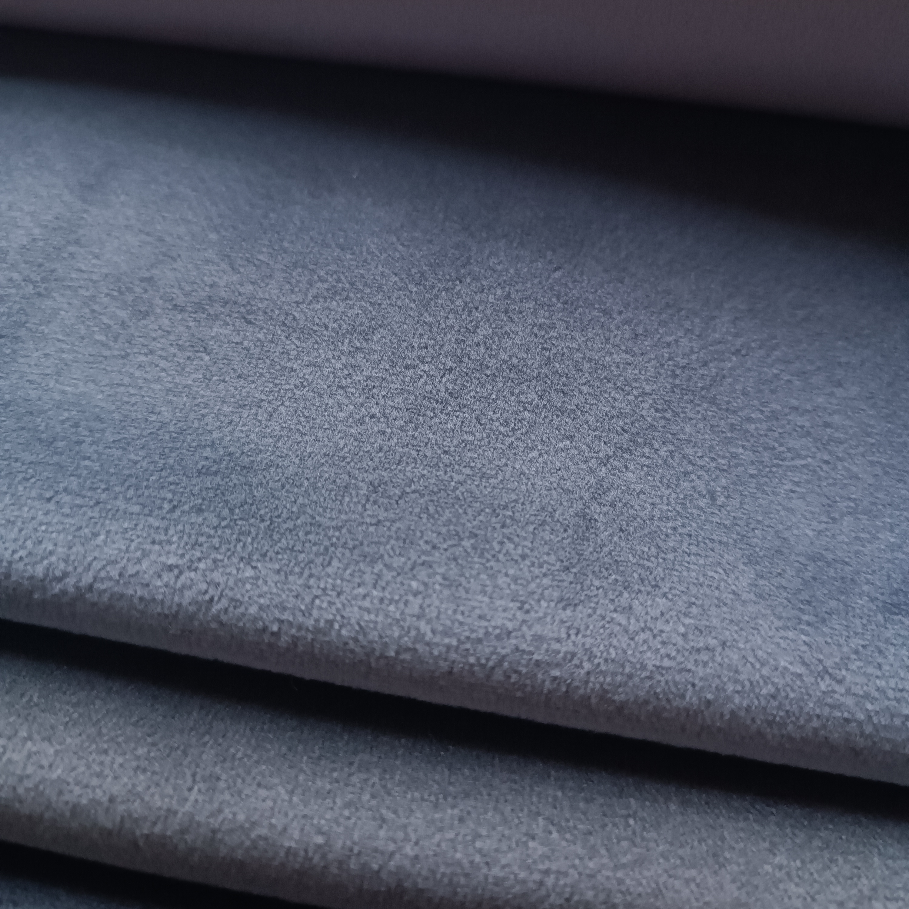 Pelēks velūrs Nr.10