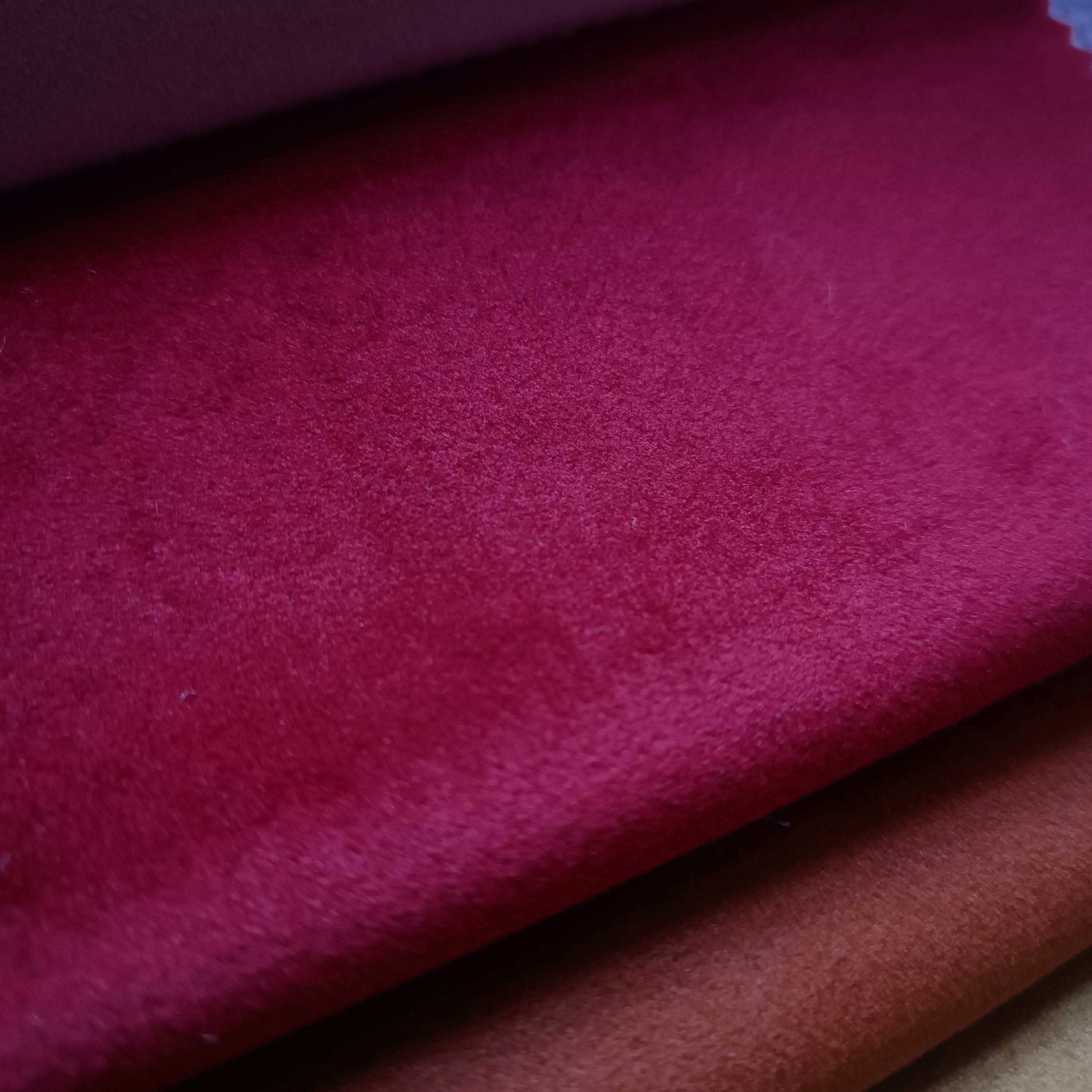 Ķiršu sarkans velūrs Nr.59