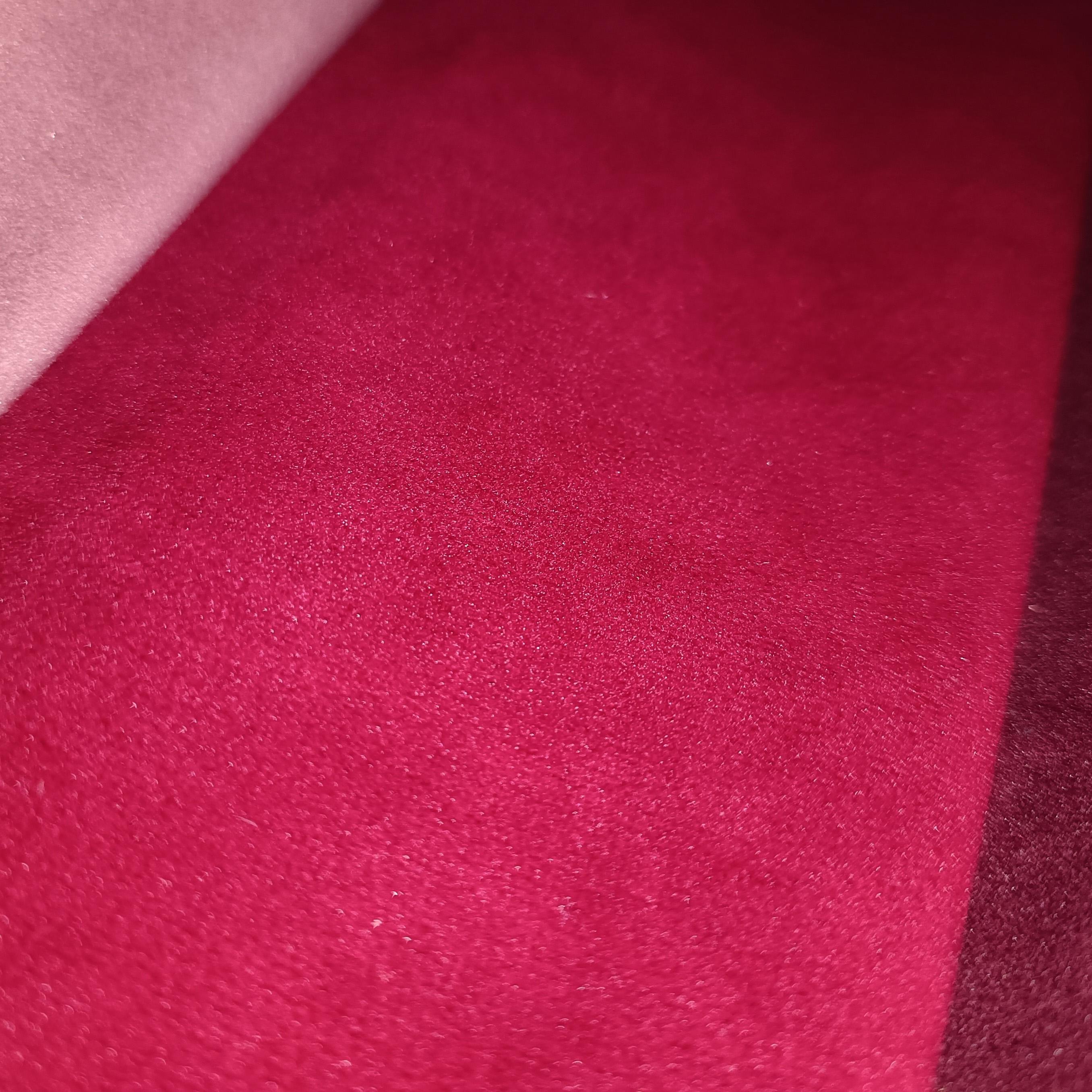 Sarkans matēts velūrs Nr.59