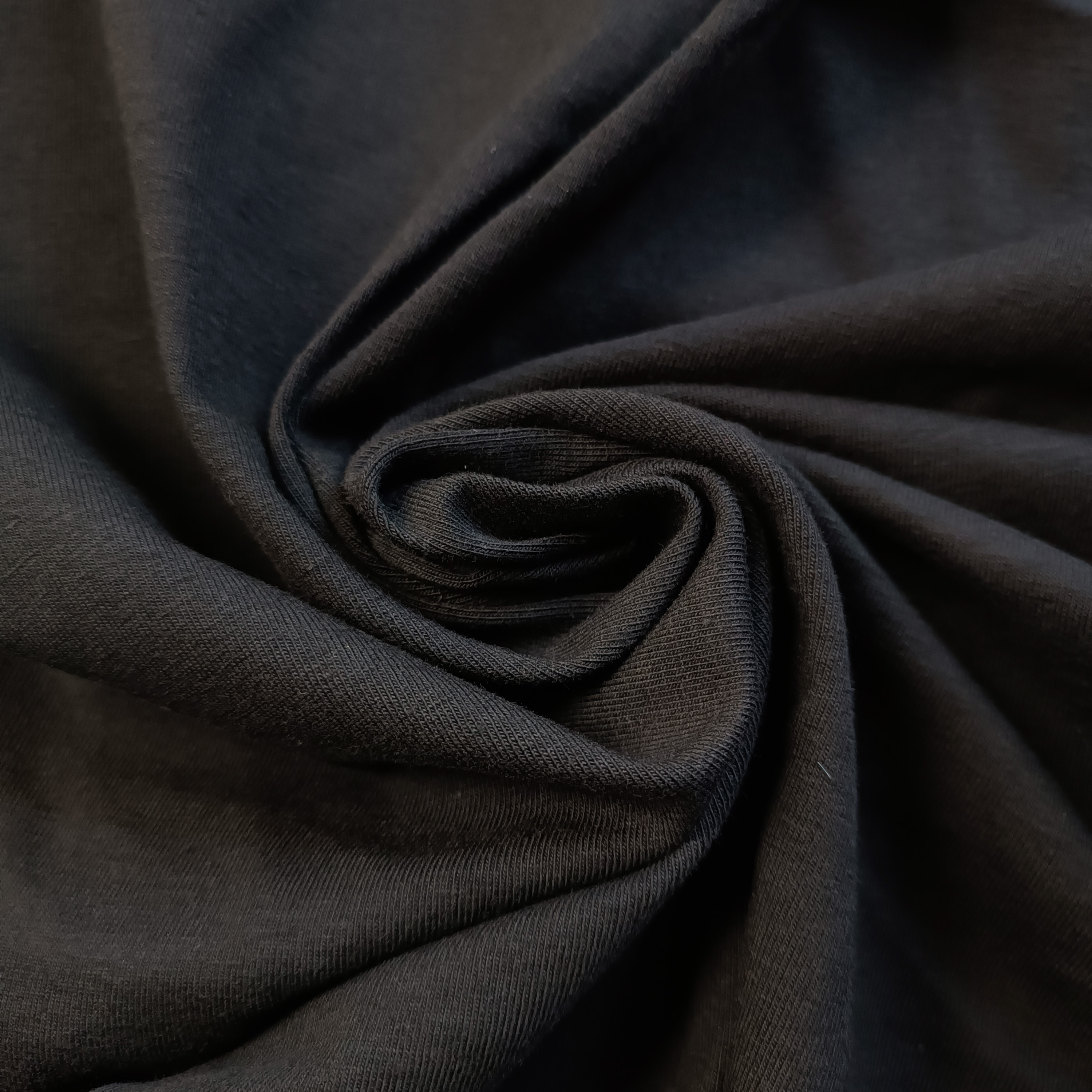 Melna kokvilnas trikotāža 95/5 (džersijs)