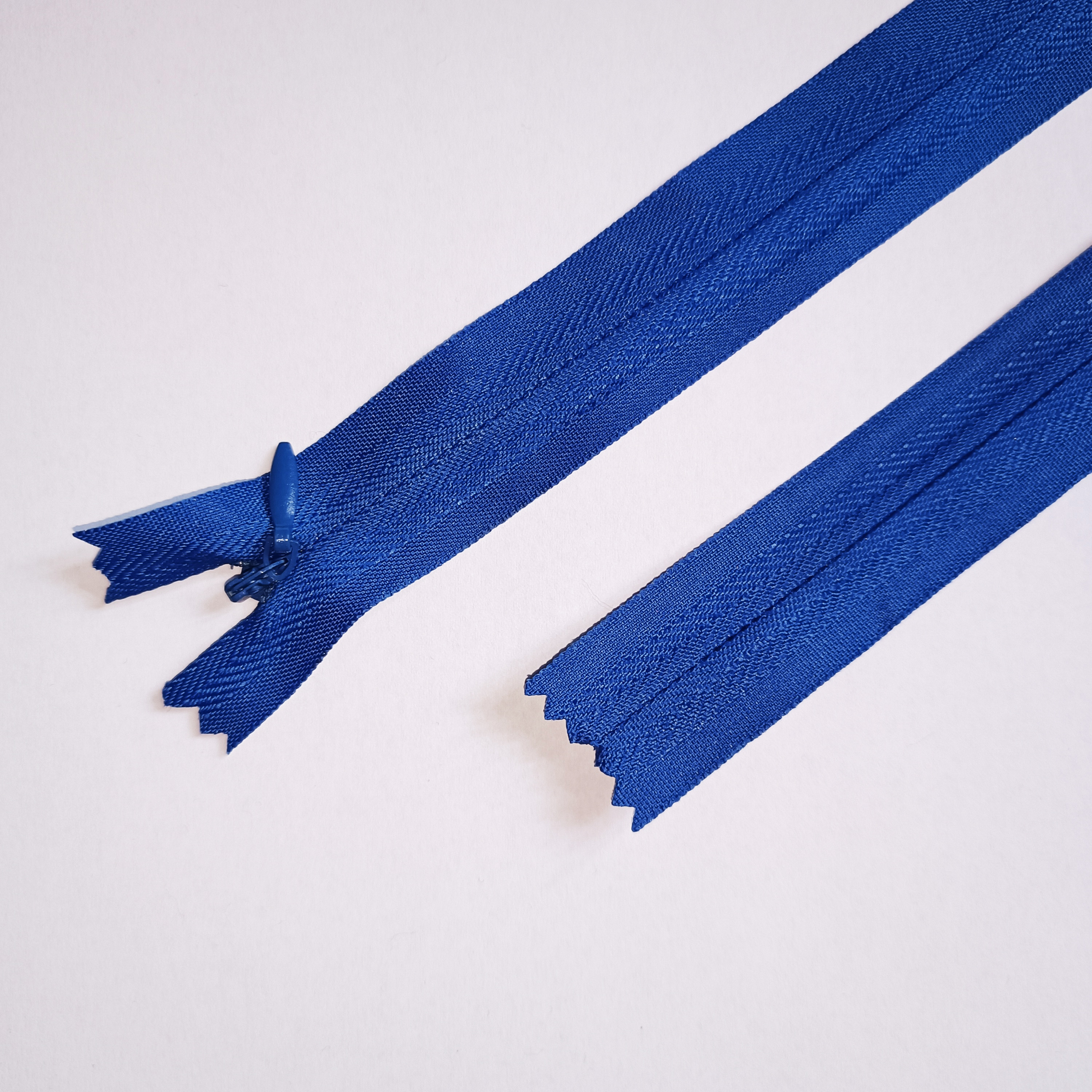 Slēptais rāvējslēdzējs 50cm, Nr.2