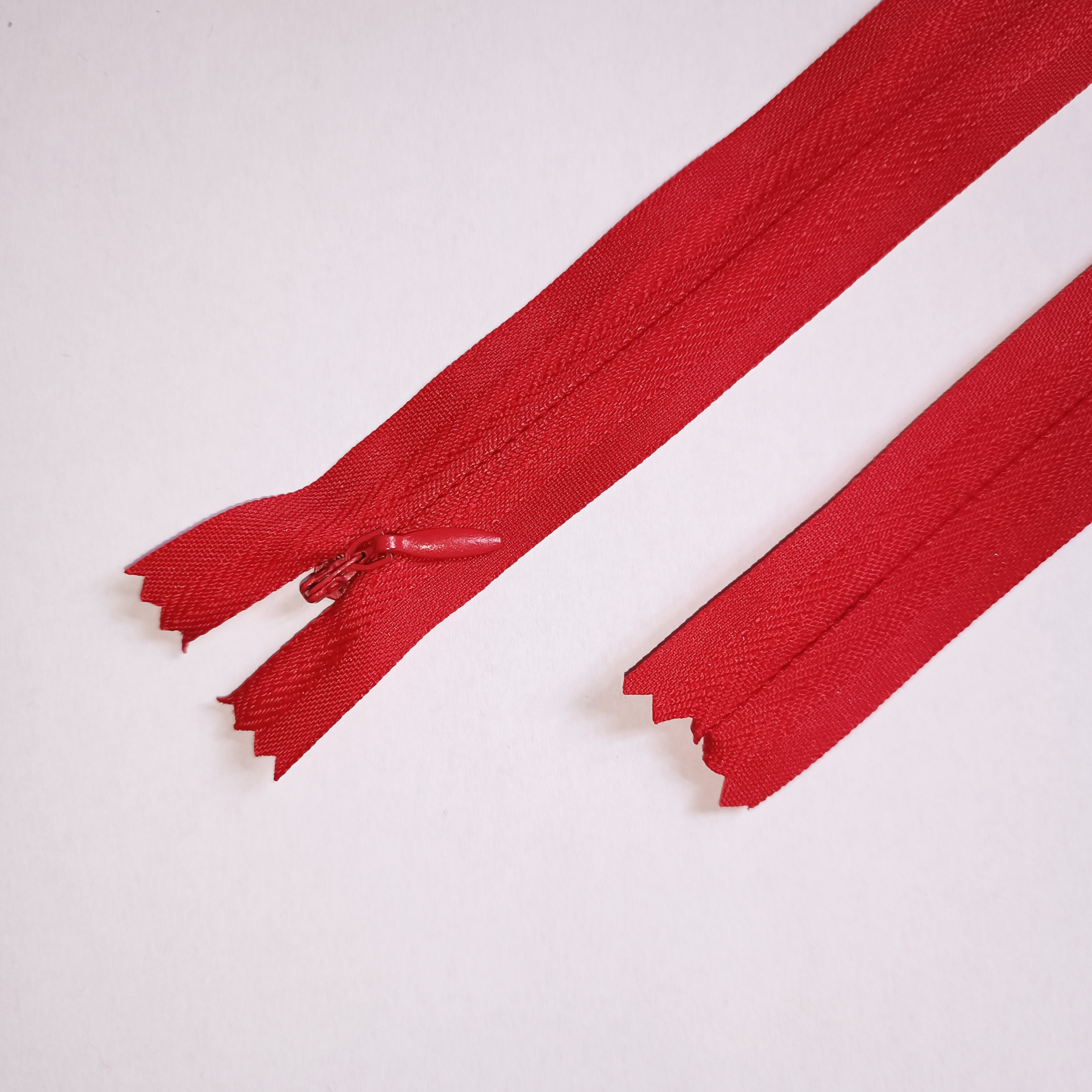 Slēptais rāvējslēdzējs 60cm, Nr.3