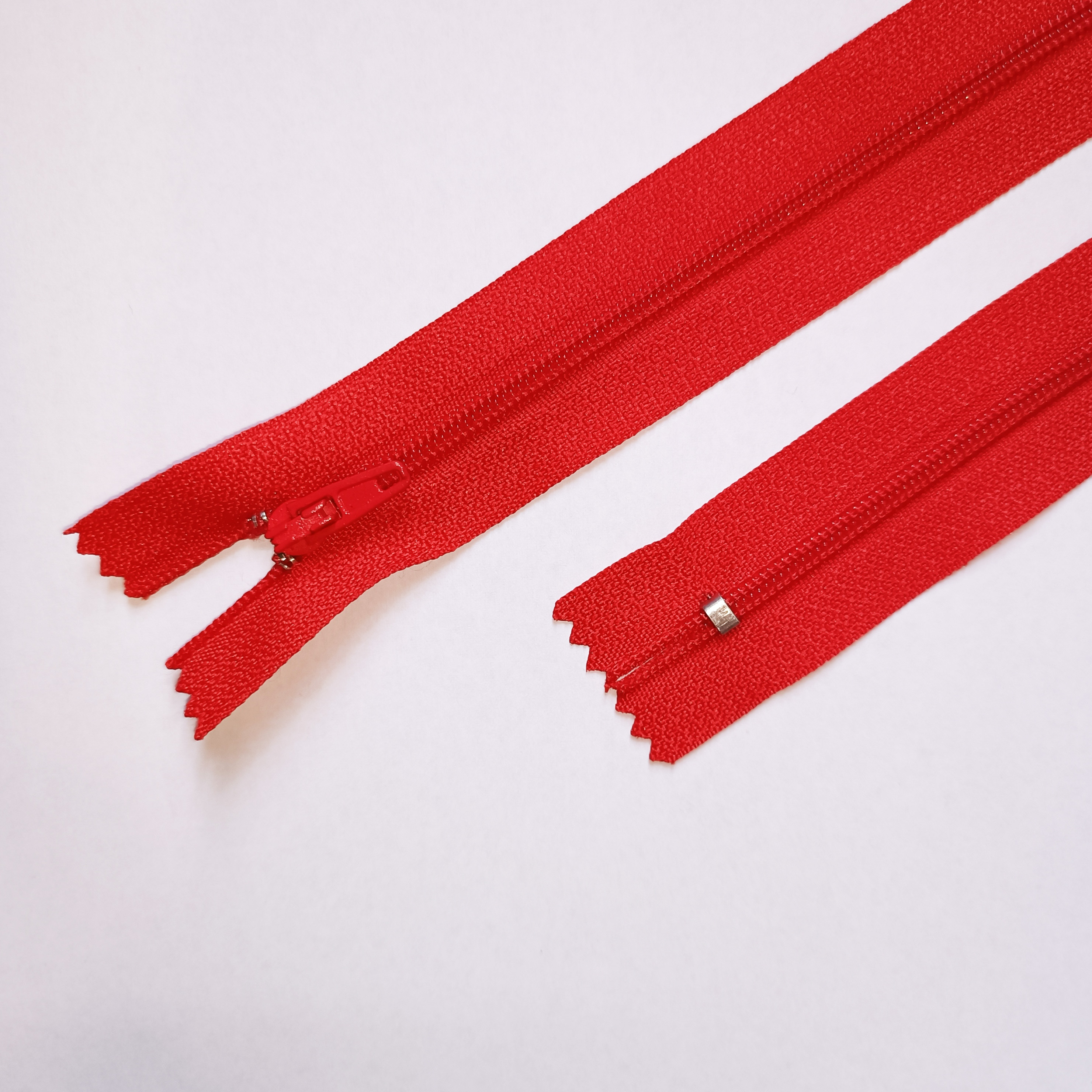 Spirālveida rāvējslēdzējs 30cm, Nr.5