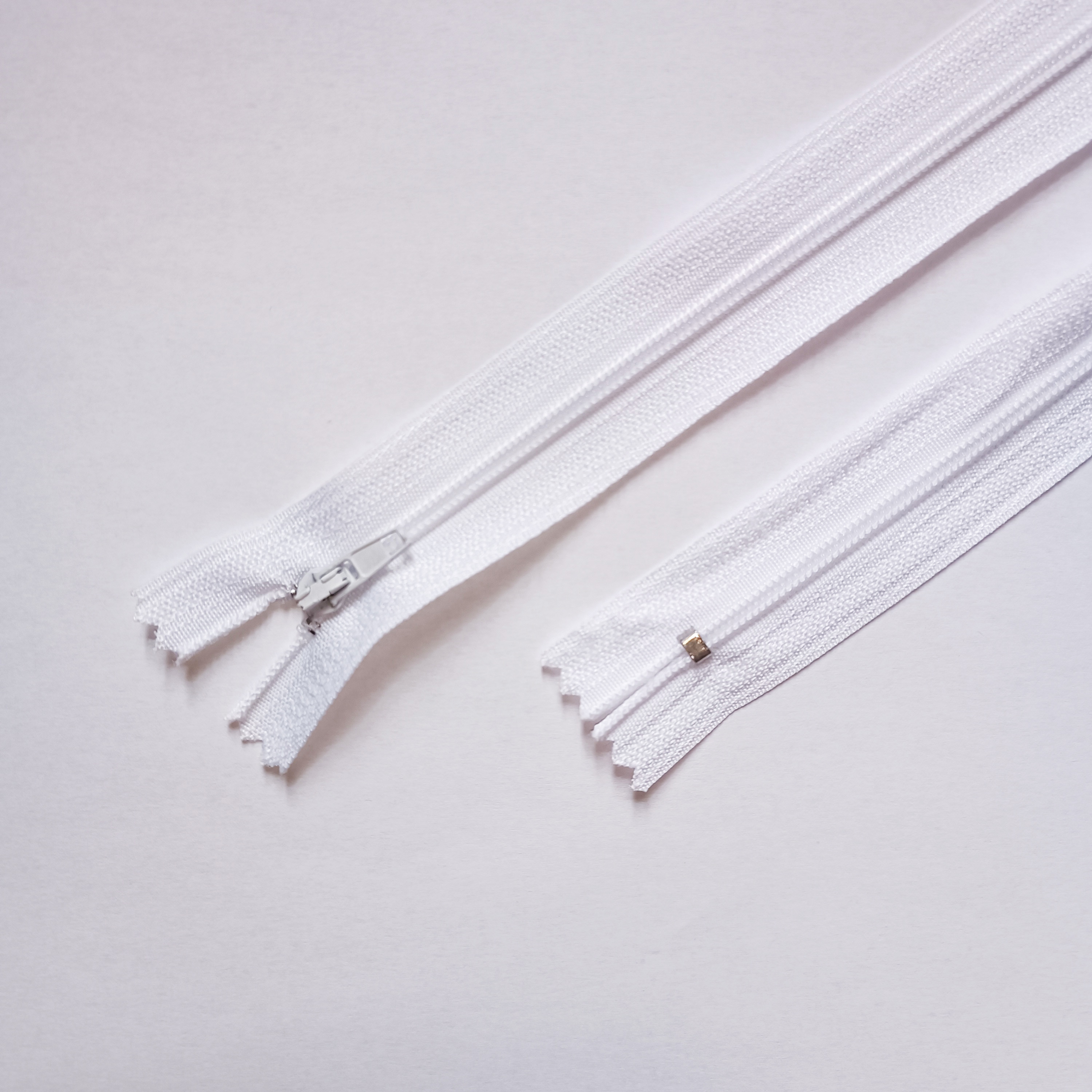 Spirālveida rāvējslēdzējs 30cm, Nr.19