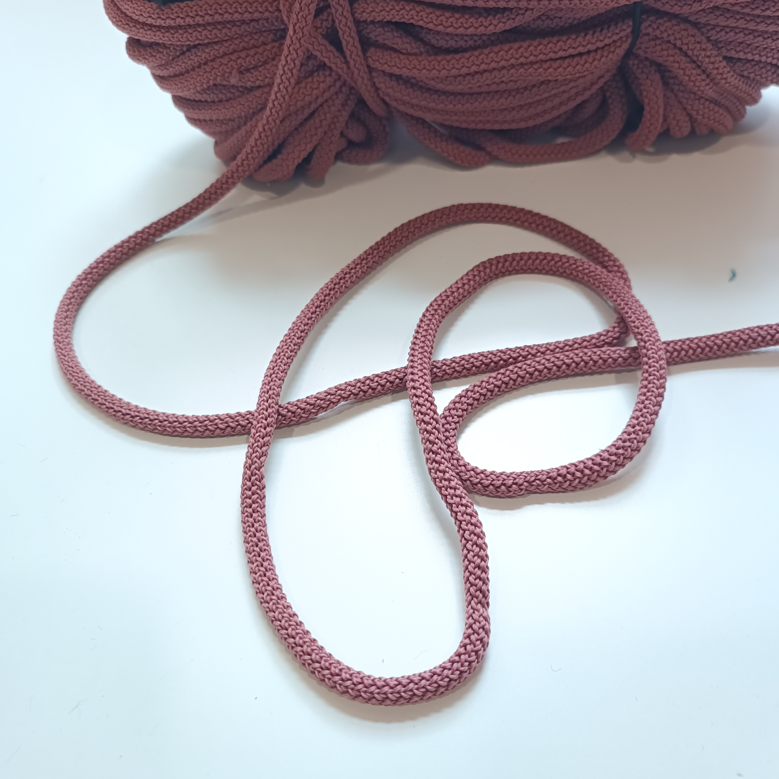 Šņore (rozā) 5mm x 3m