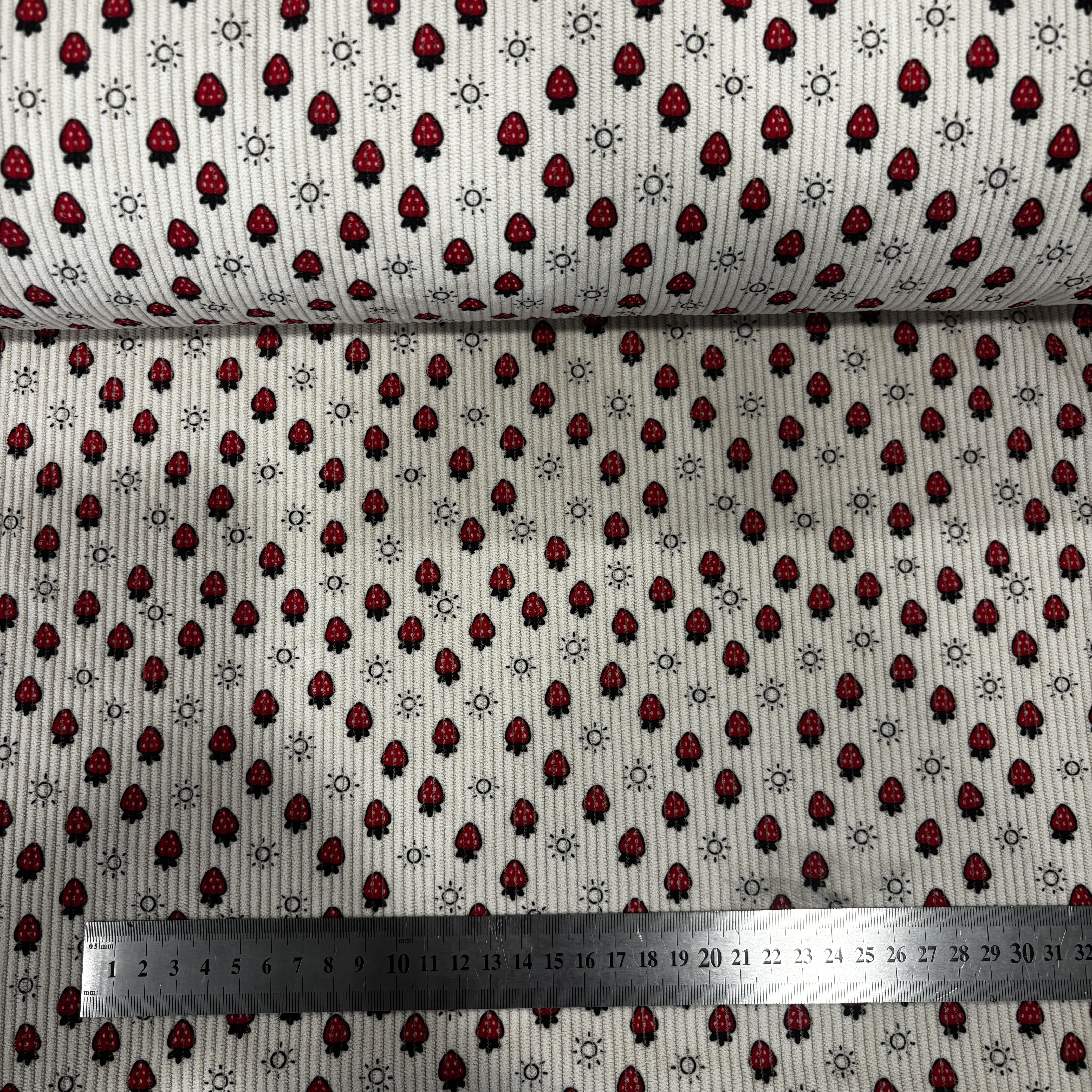 Baby Rib Cord stretch trikotāža ZEMENES