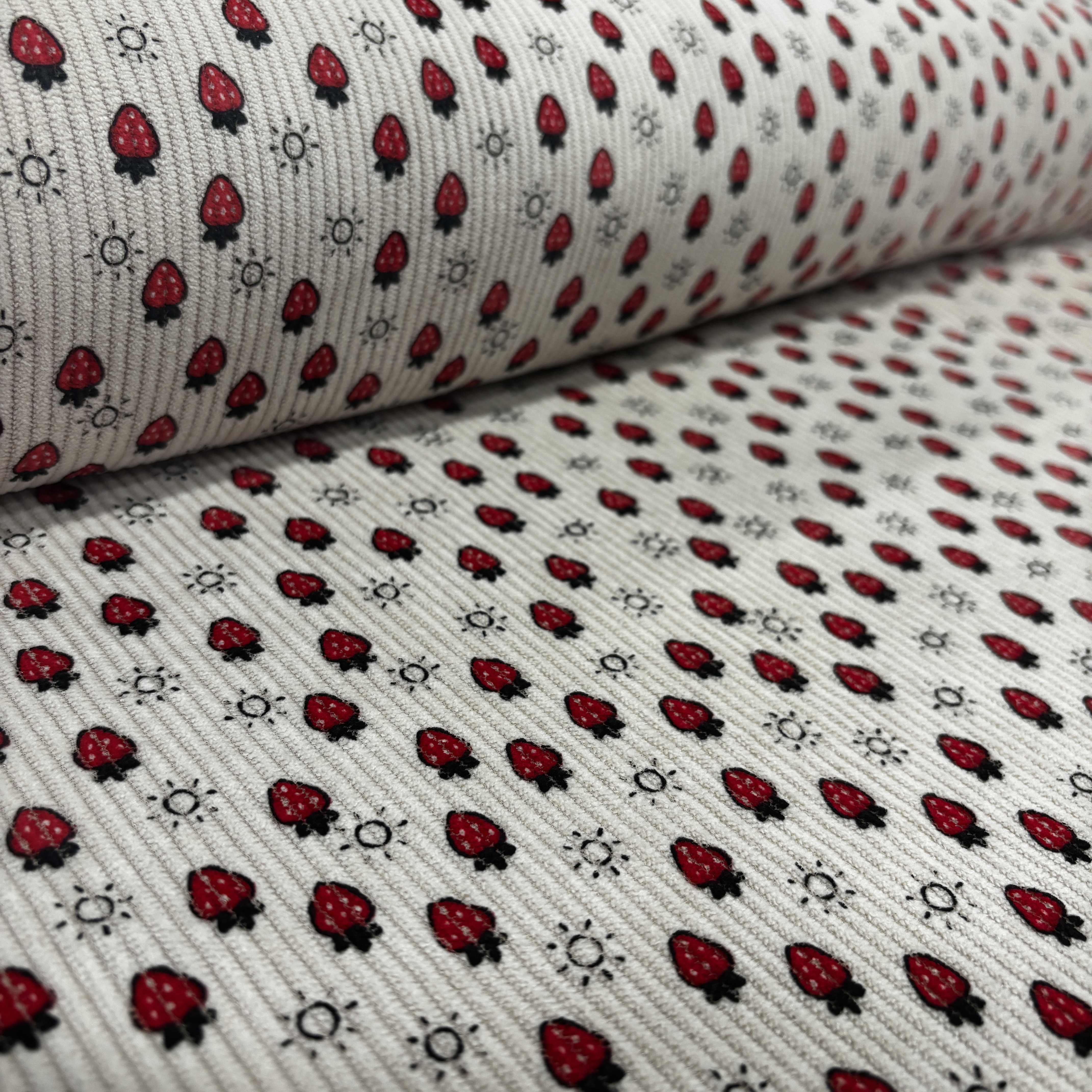 Baby Rib Cord stretch trikotāža ZEMENES