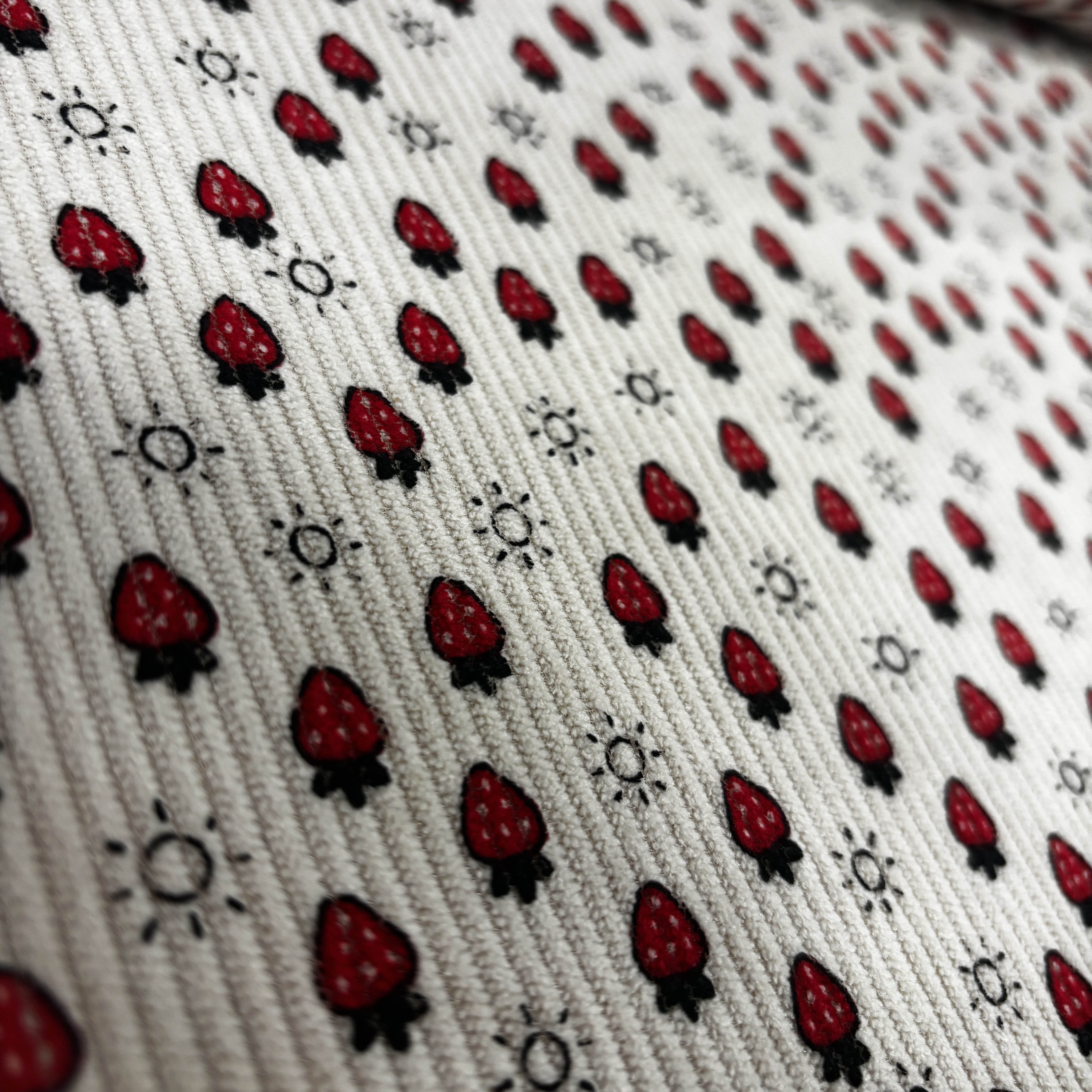 Baby Rib Cord stretch trikotāža ZEMENES