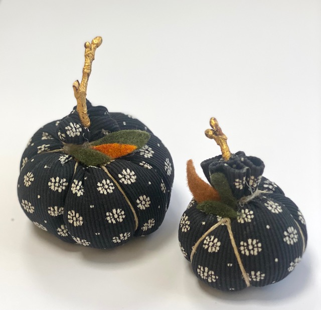 Rankų darbo moliūgai iš audinio