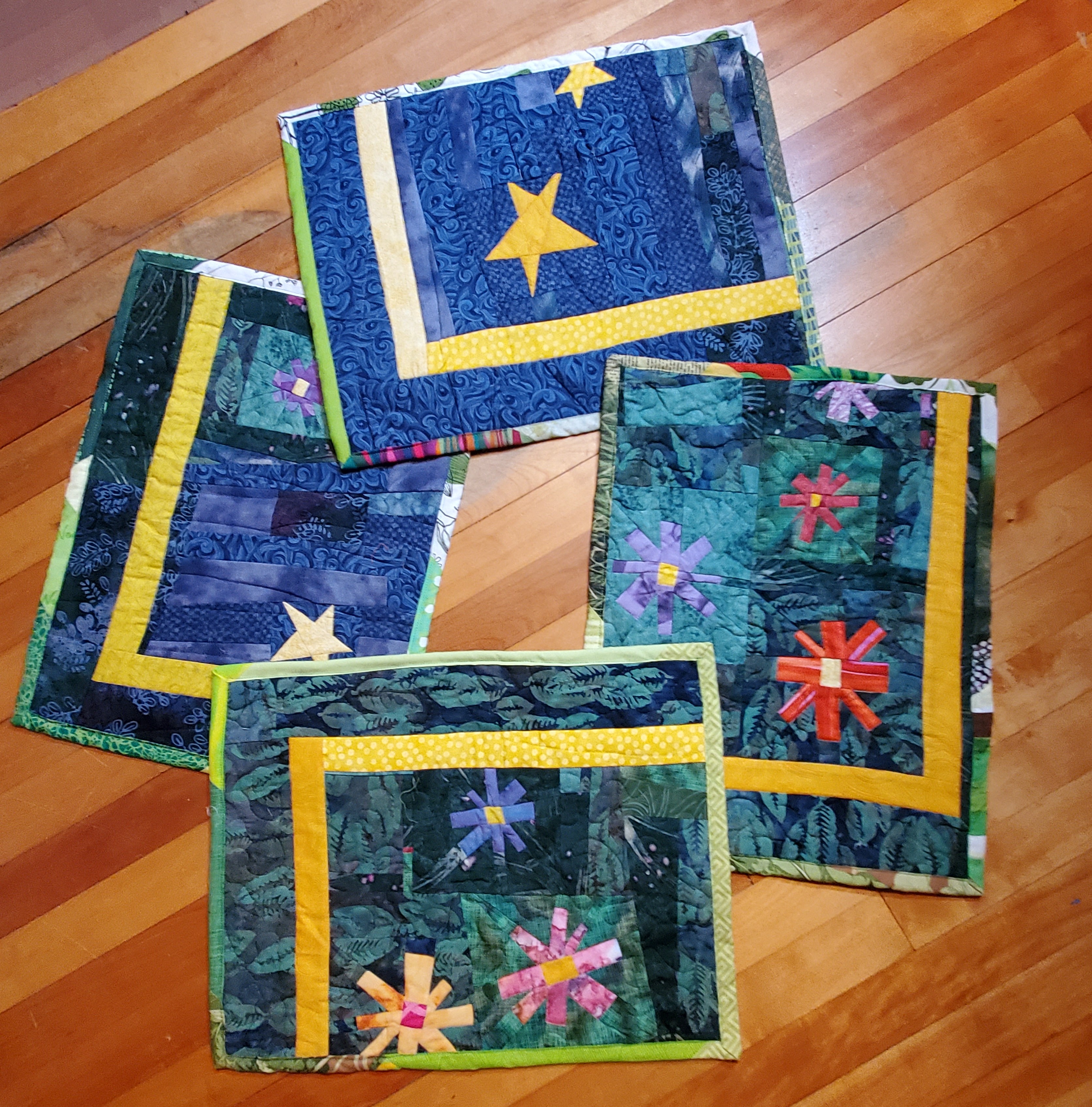 Olive Placemat with Napkins 