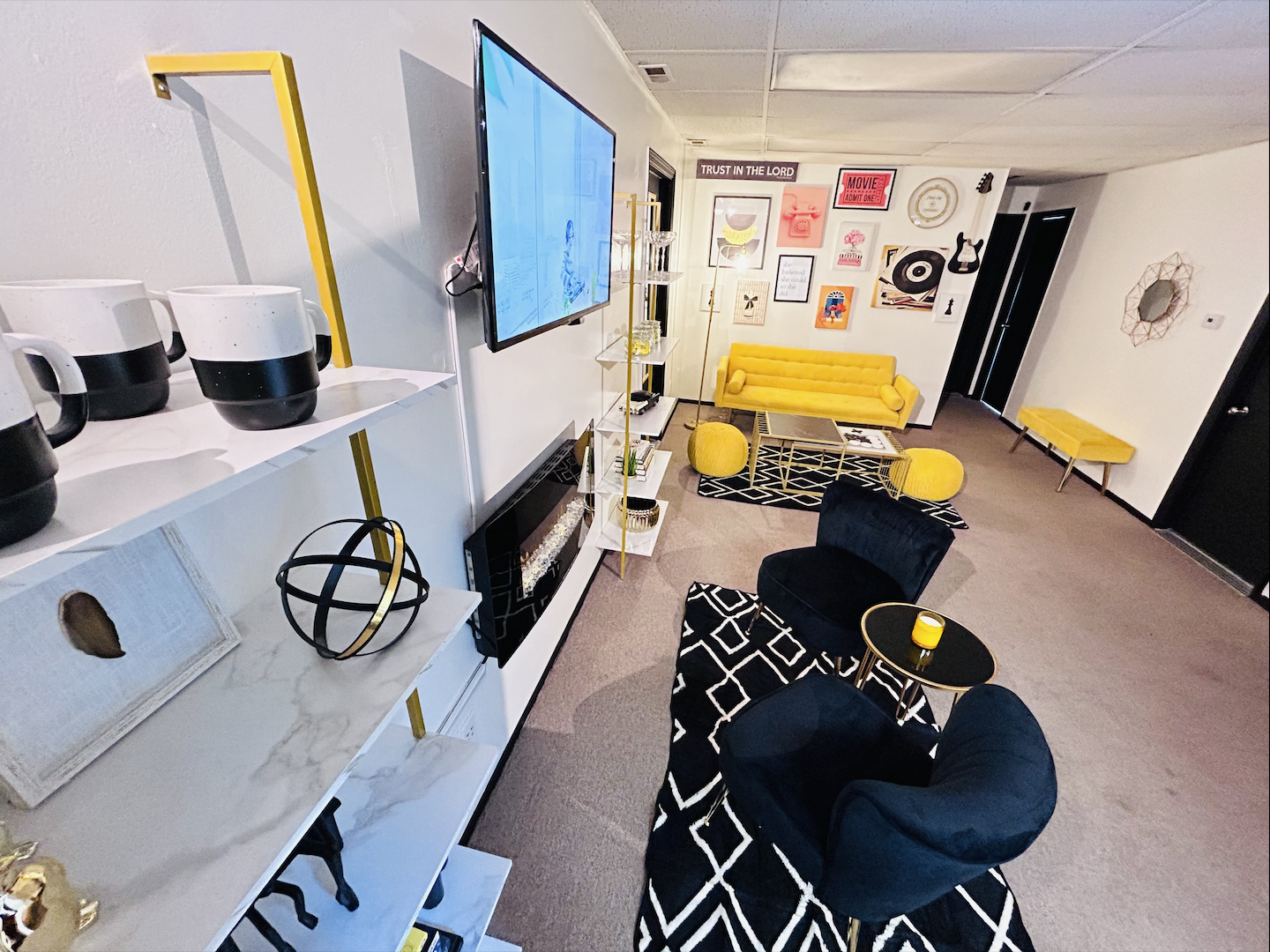 MEMBERSHIP PACKAGES 🖤 💛 MOGUL PRO – $75/mo