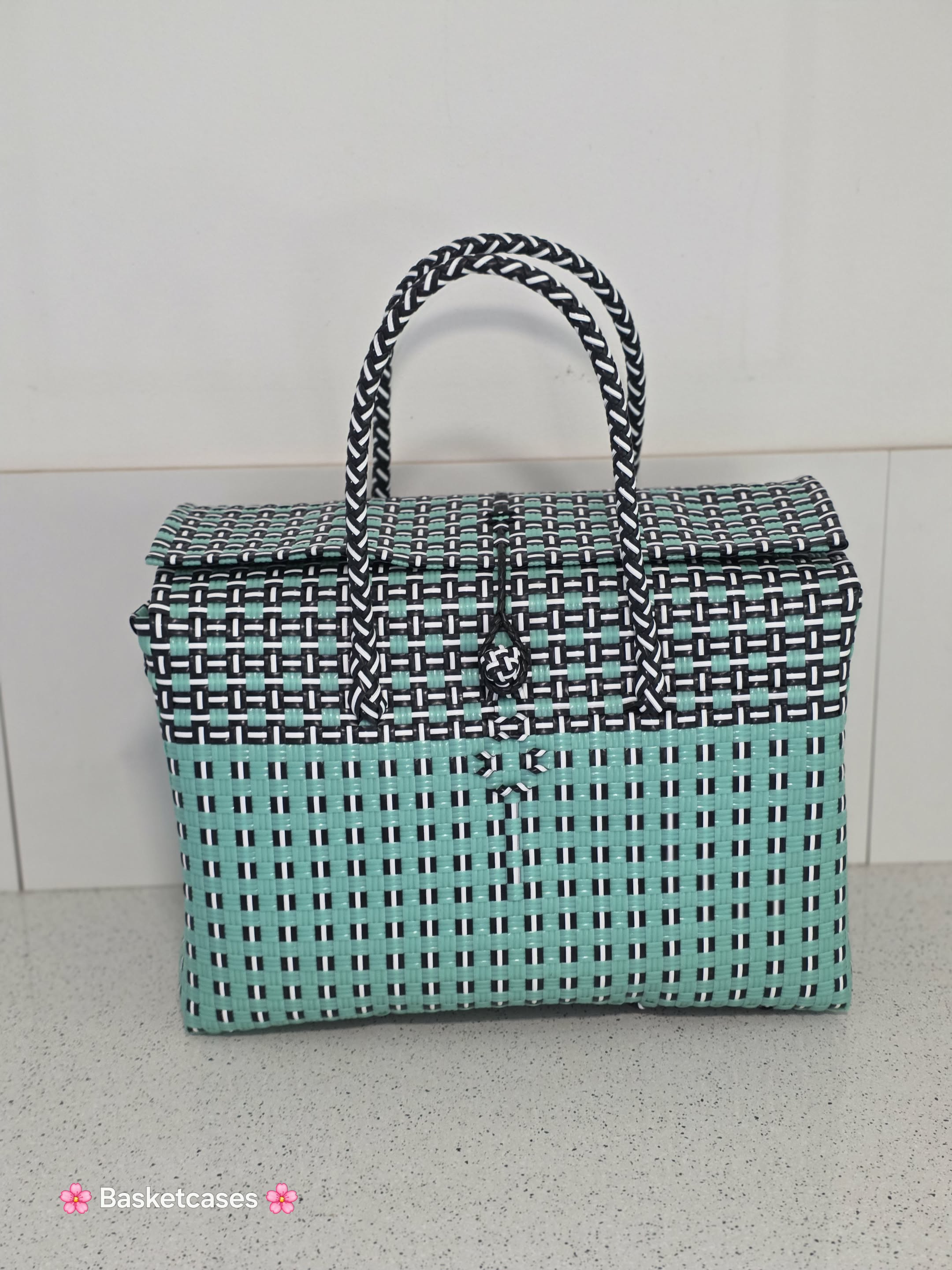 Boxy Bag XXL with Closing Lid