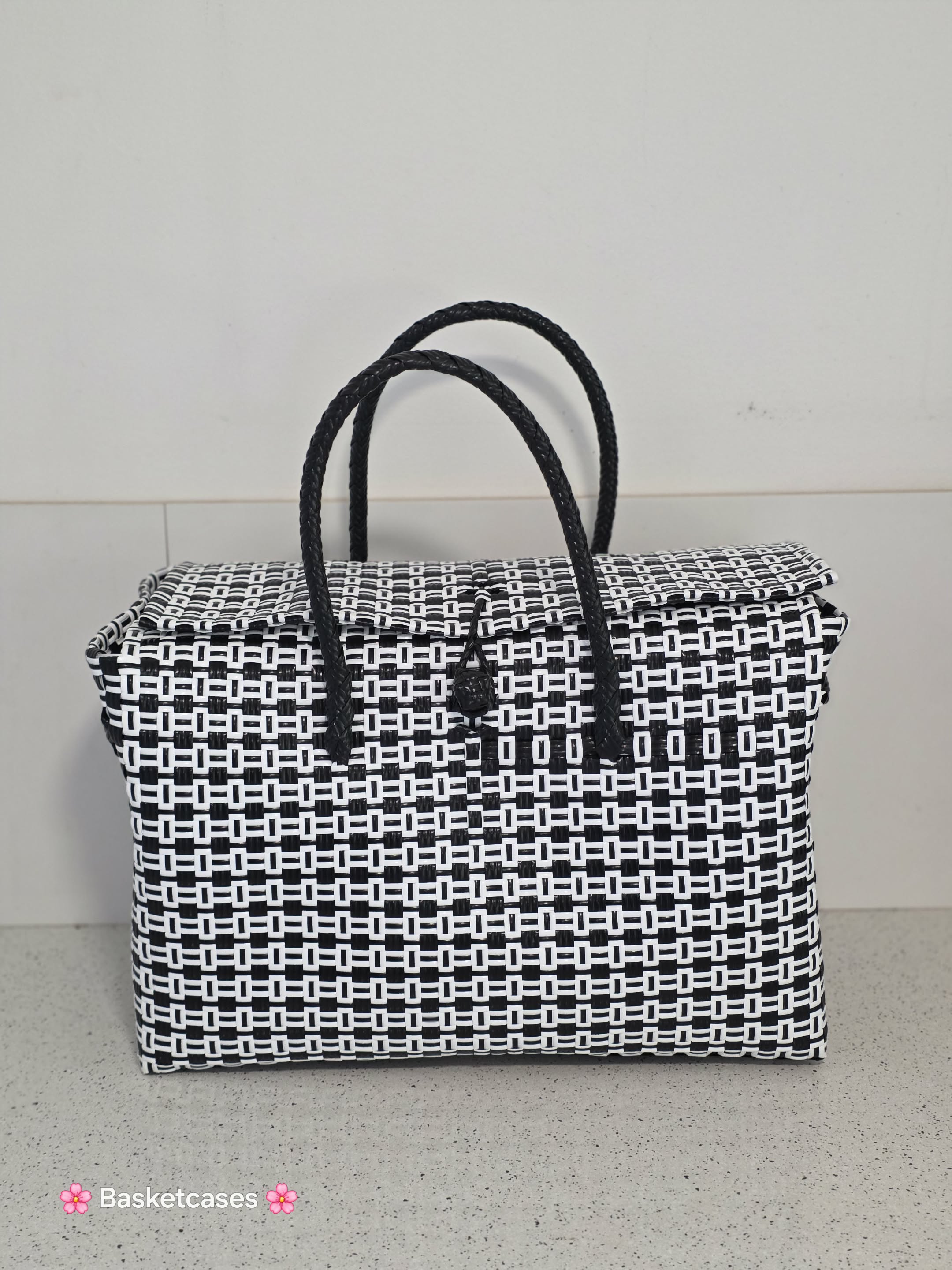 Boxy Bag XXL with Closing Lid