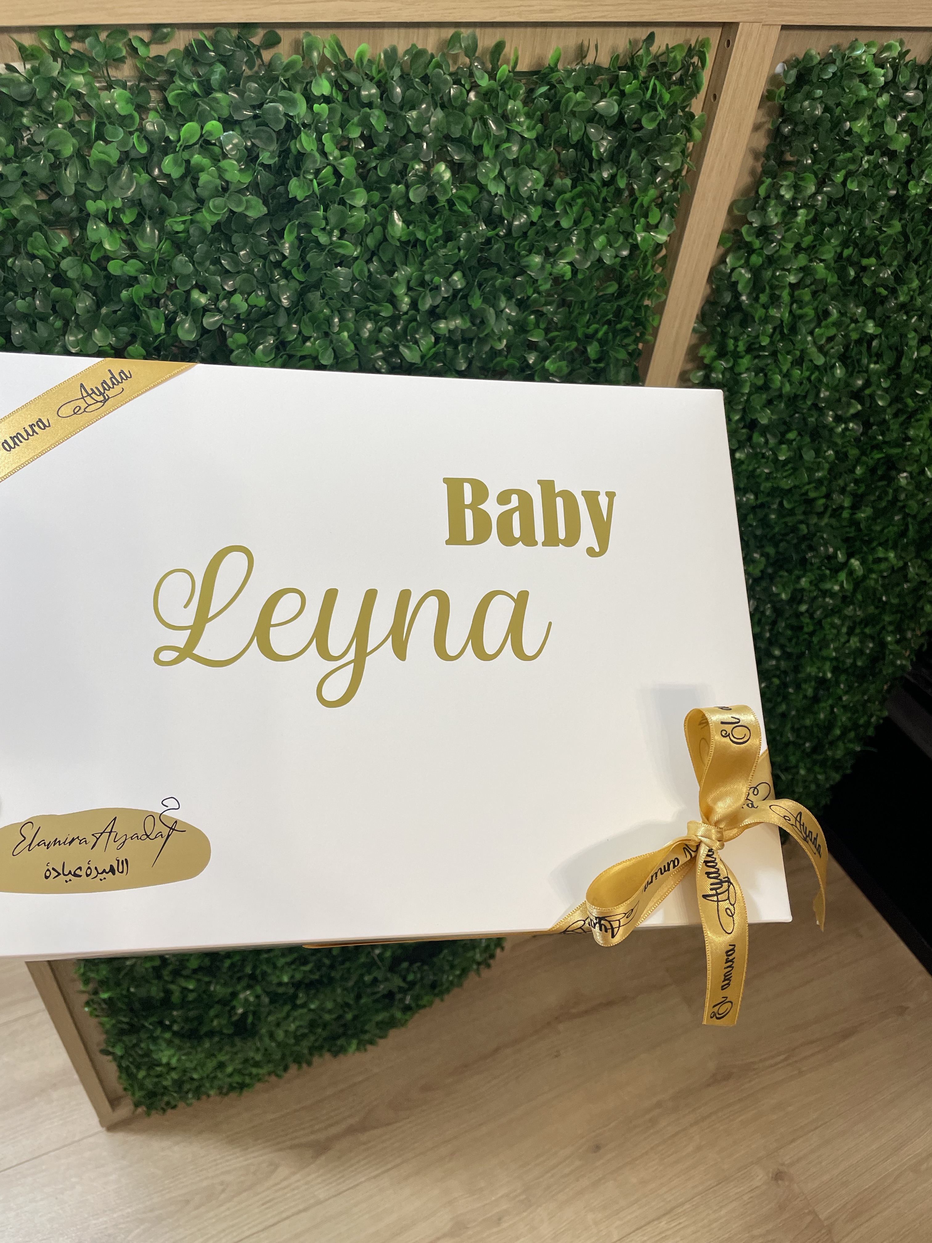 Coffret Cadeau Naissance Personnalisé – Plaid, Doudou, Bavoir, Bonnet, Brosse, Chausson