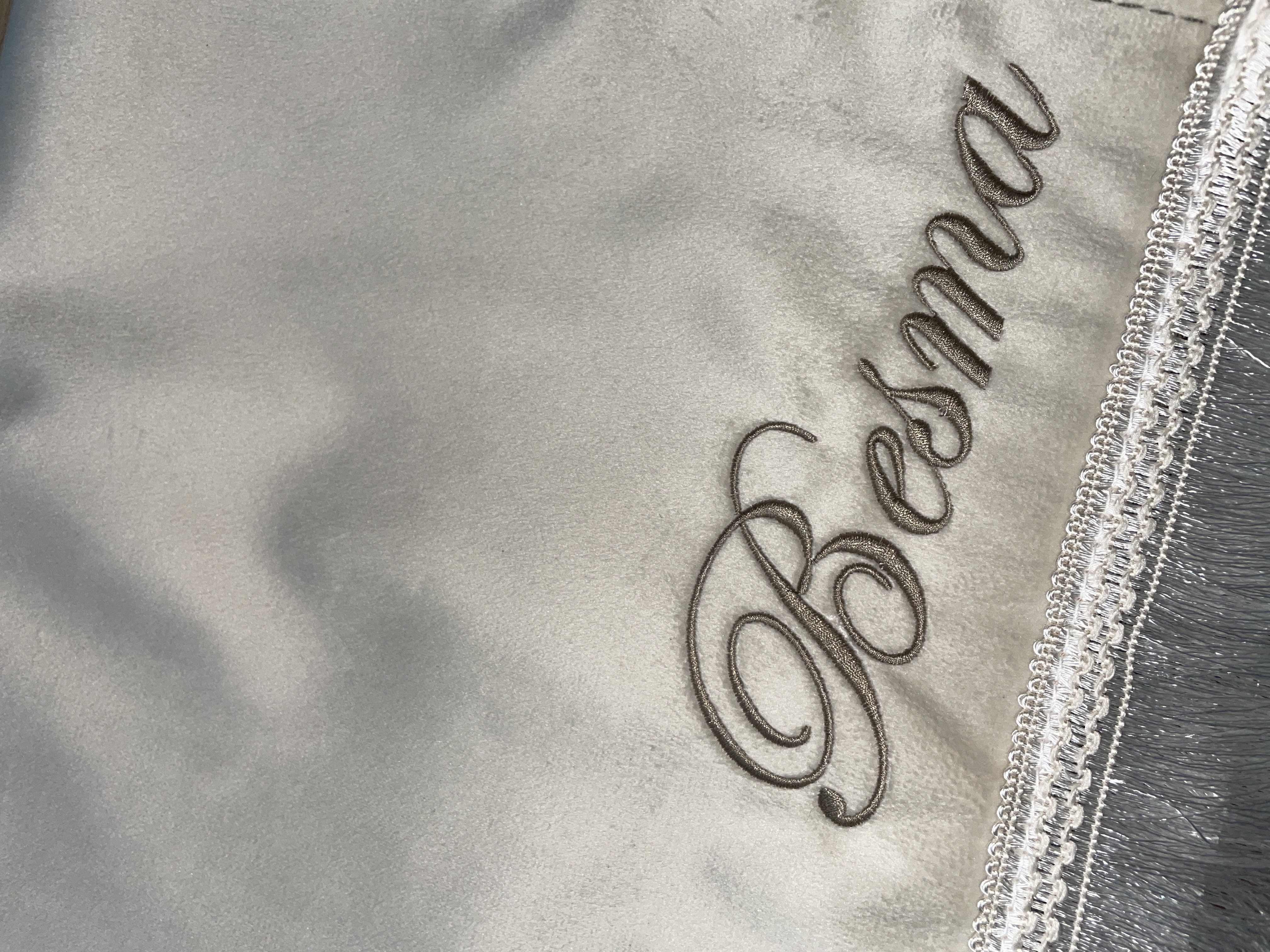 Tapis de Prière Luxe – Brodé Besma