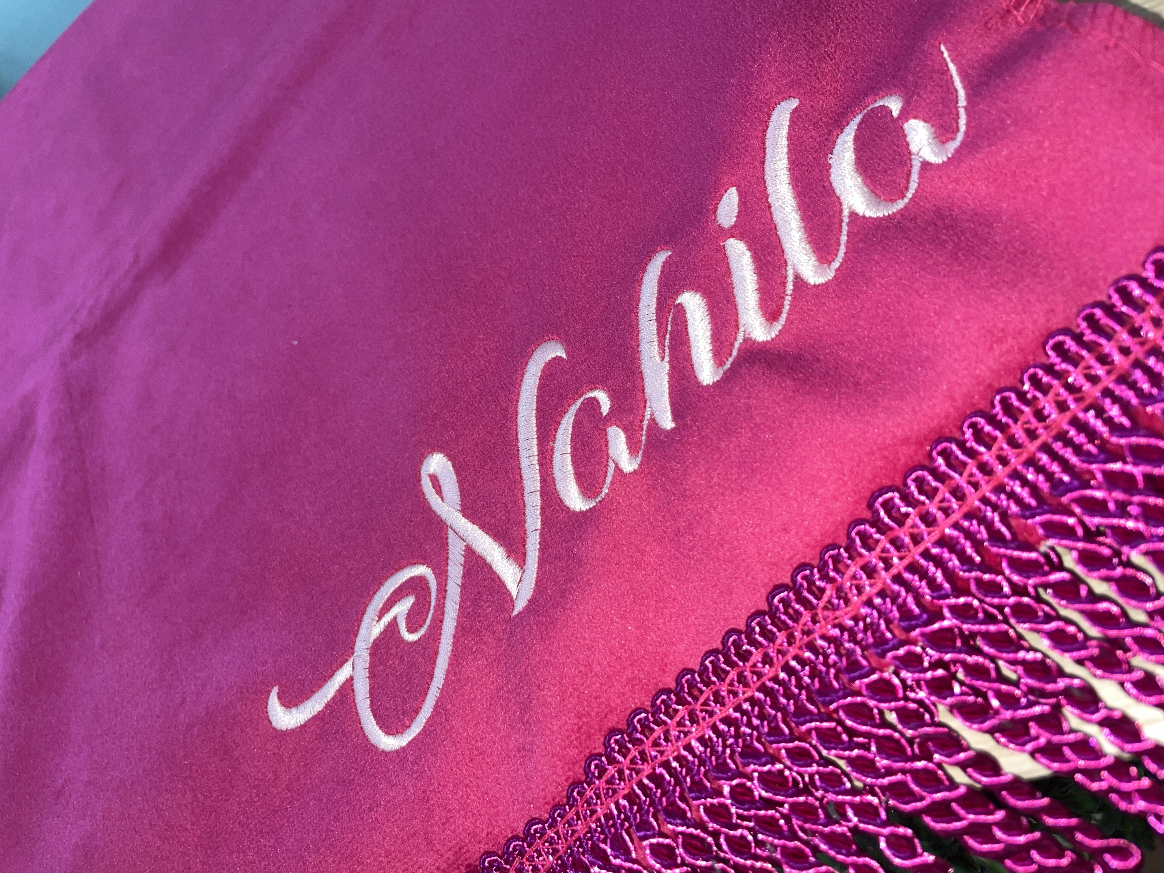 Tapis de Prière – Brodé Nahila