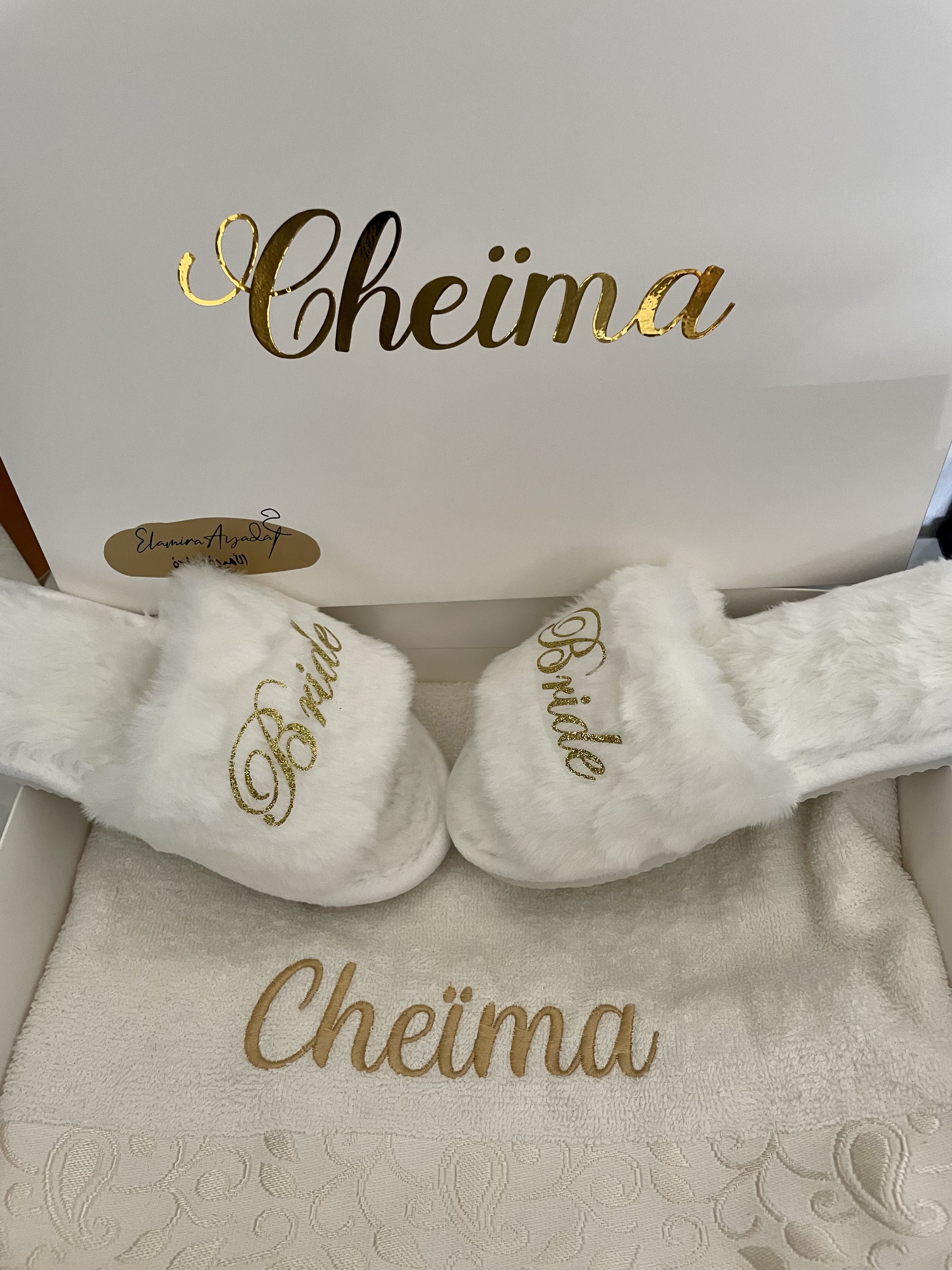 Coffret Serviette et Chaussons Personnalisés