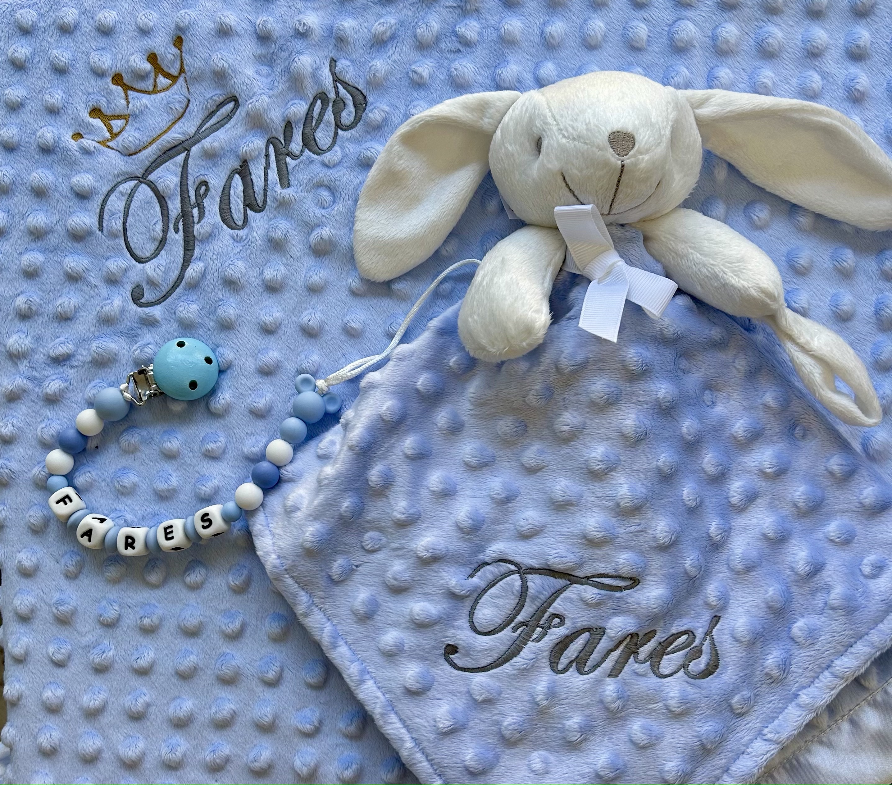 Coffret Naissance Personnalisé - Attache tétine, Doudou & Plaid