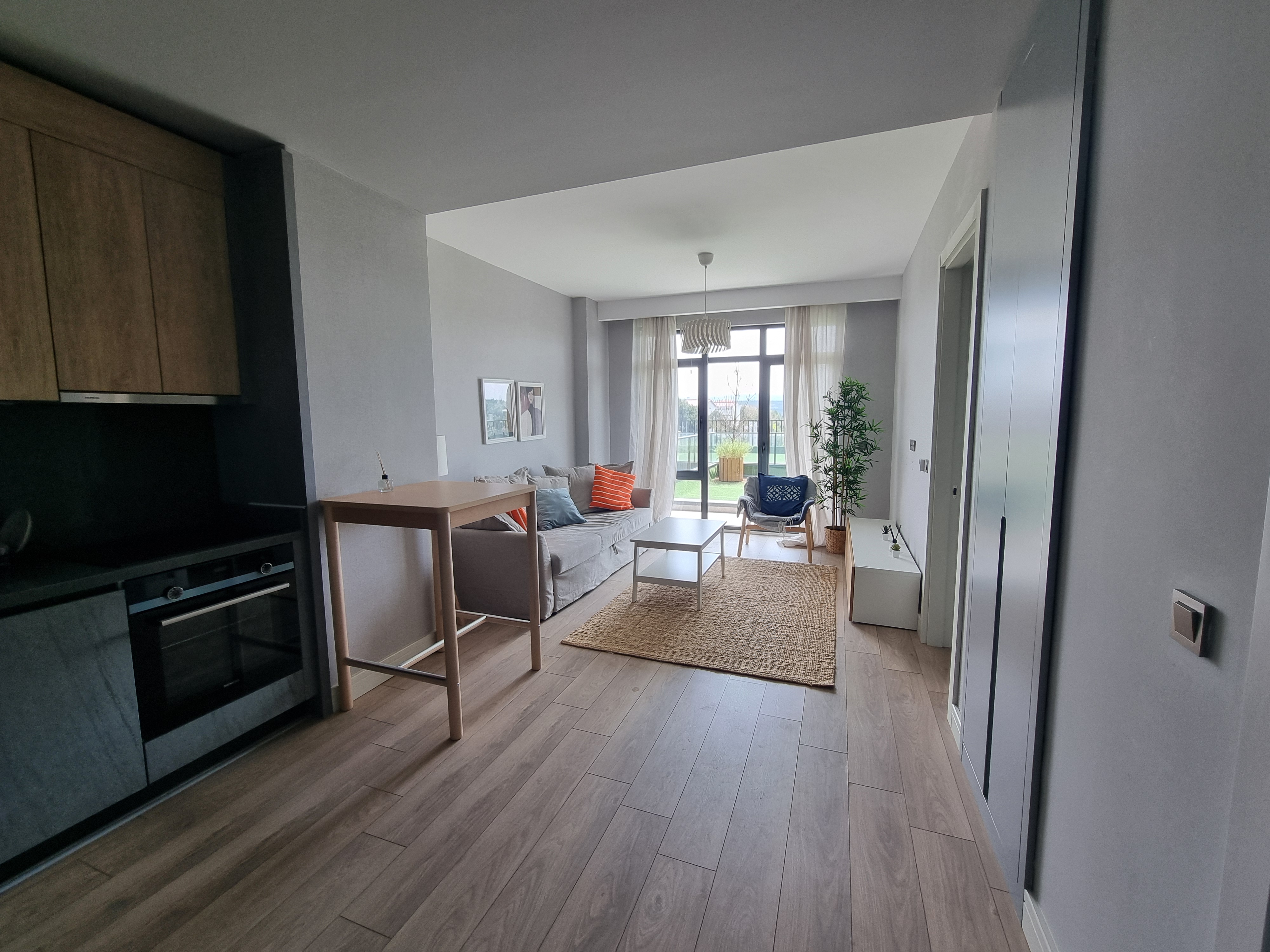 MARS ANKARA'DAN VELUX ANKARA'DA FULL IKEA ESYALI SATILIK TERASLI 1+1 DAIRE