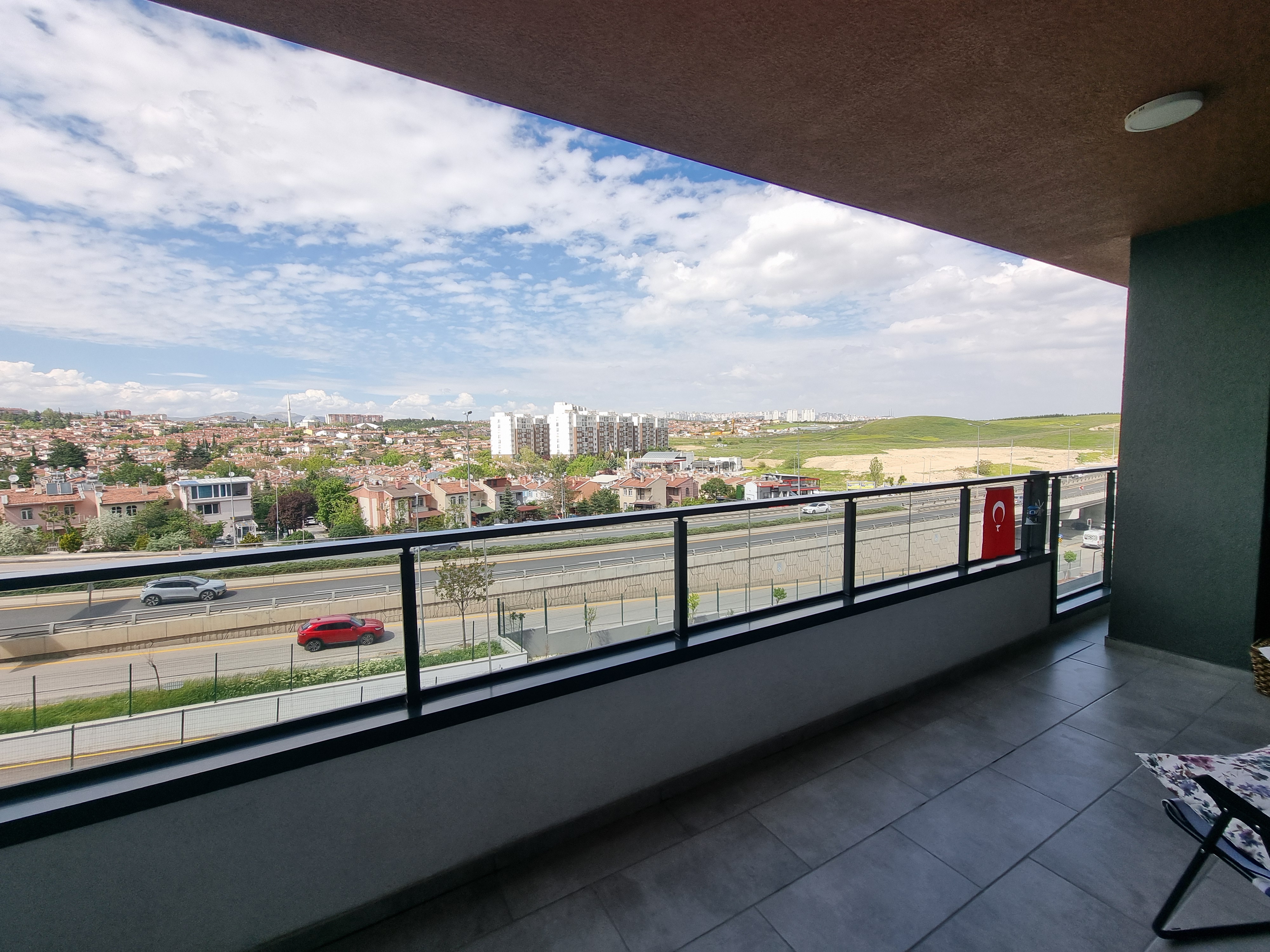 MARS ANKARA'DAN VELUX ANKARA'DA SEHIR MANZARALI FERAH BUYUK TIP SATILIK 4+1 DAIRE