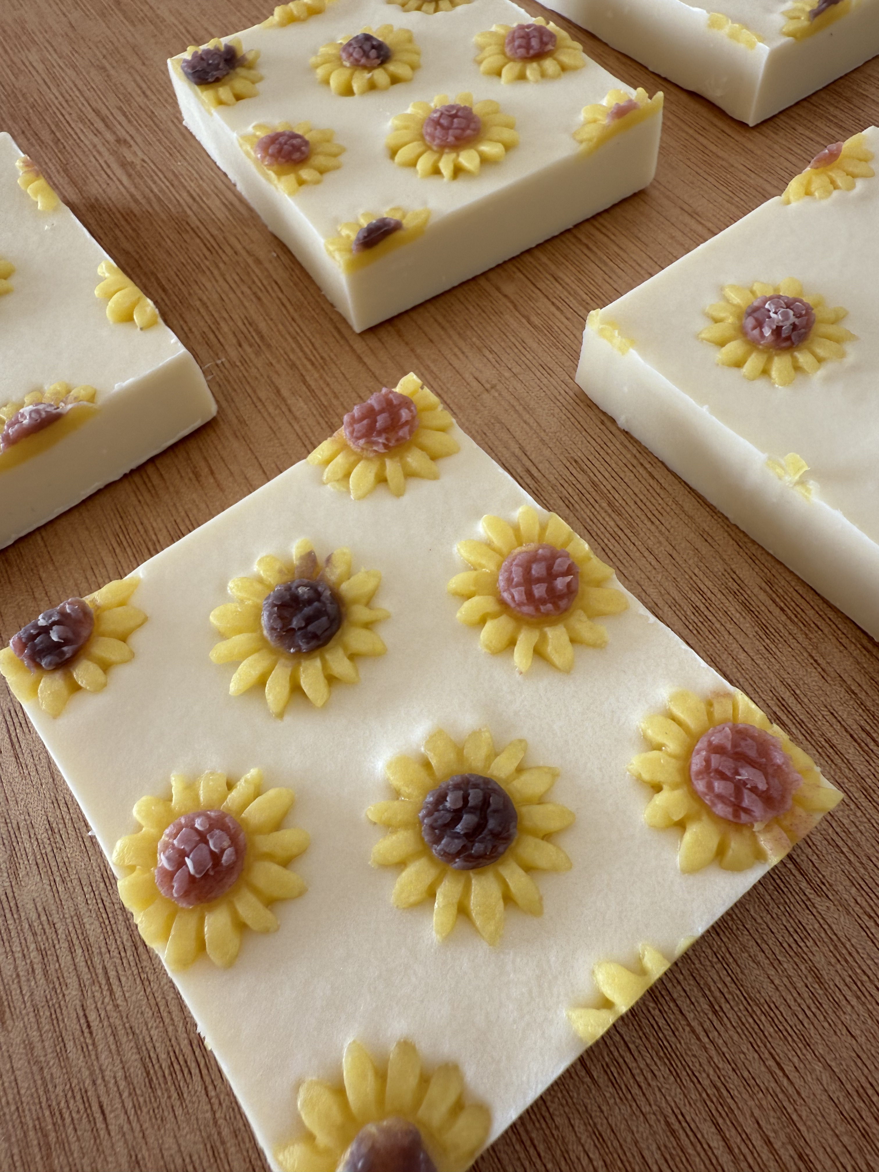 Jabón cuadrado (25 pz)