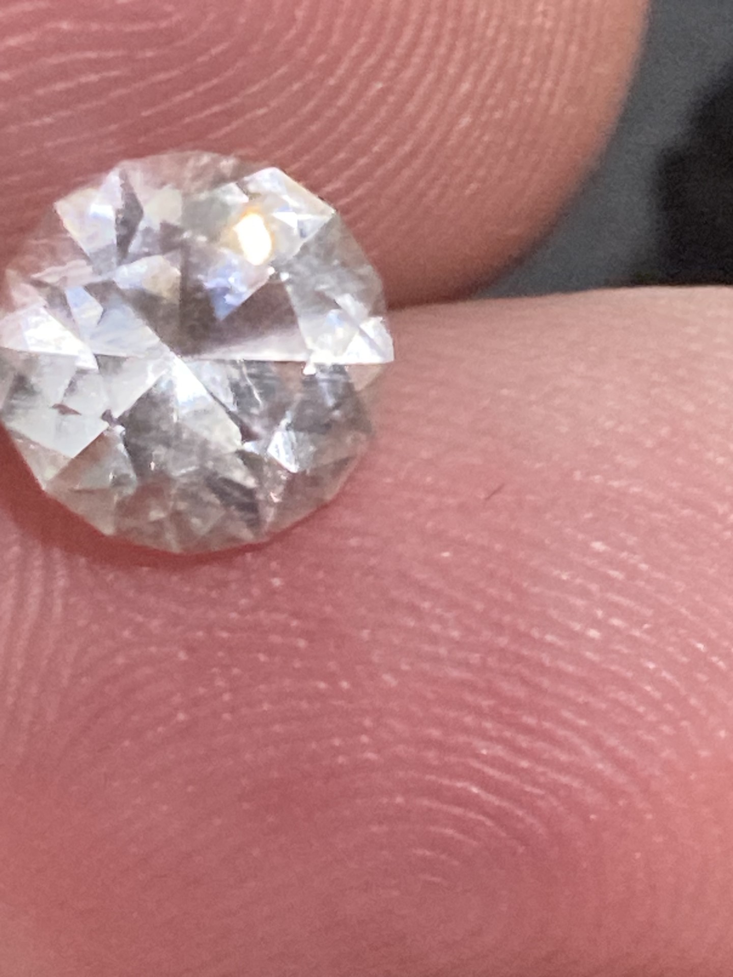 Beryl-Goshentite (white)