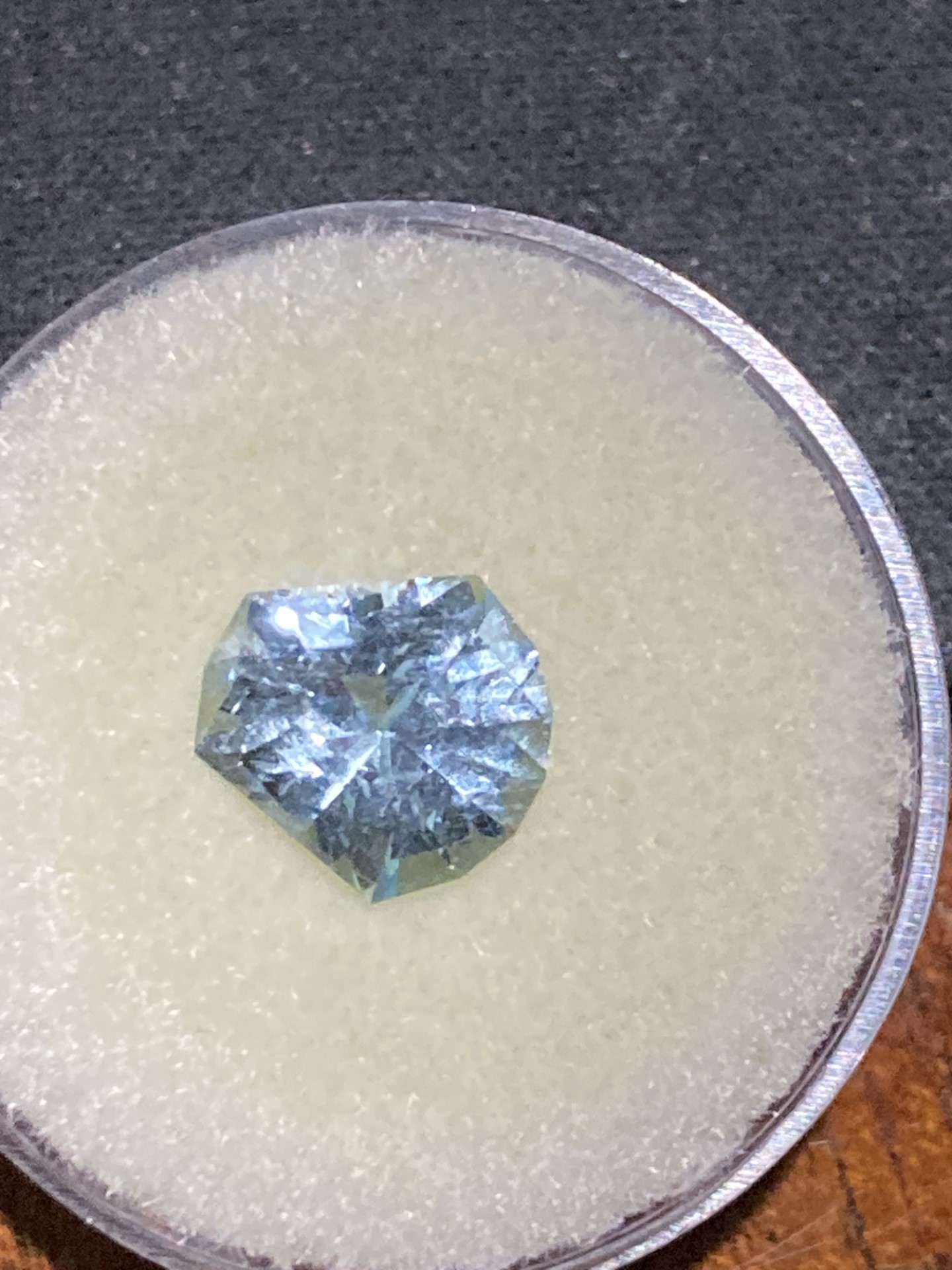 Aquamarine - sky blue